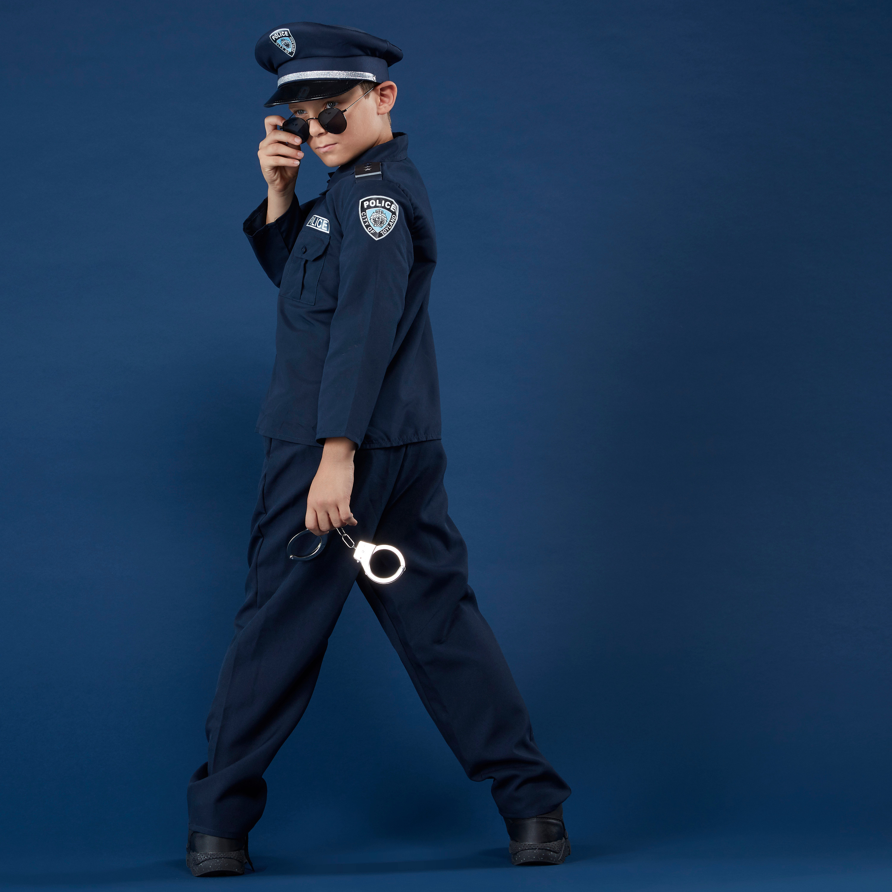 زي شرطي.-boys-clothing-costumes-image-2