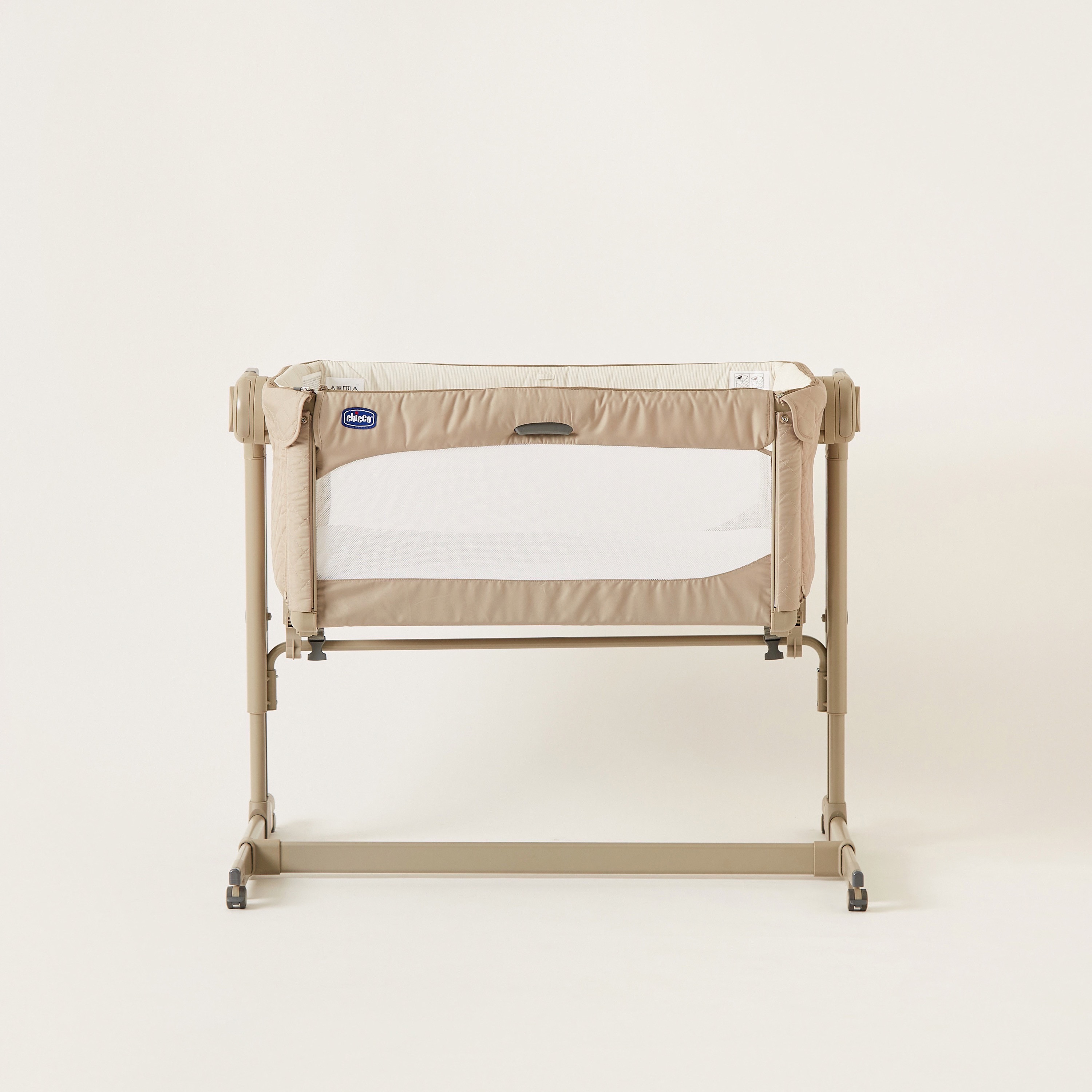 Chicco Next 2 me Magic Co Sleeping Crib Beige