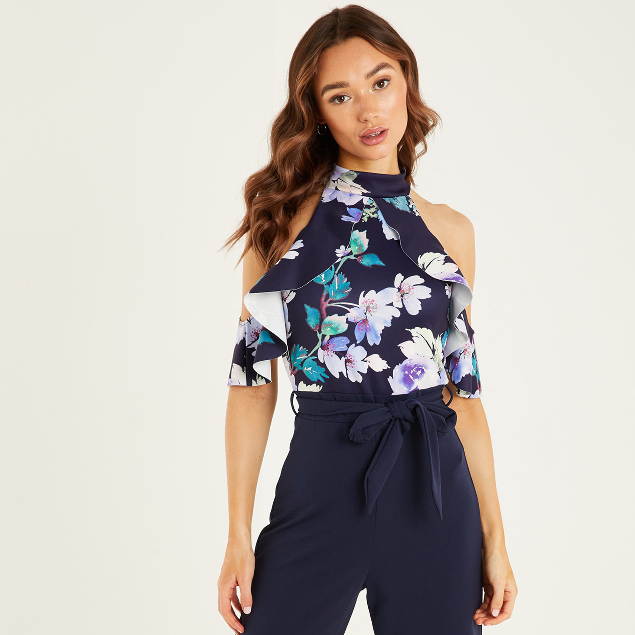 بذلة بلازو للنساء من كويز باللون الأزرق الداكن بحزام مزين بالورود وكتف بارد-women-clothing-dresses-image-1
