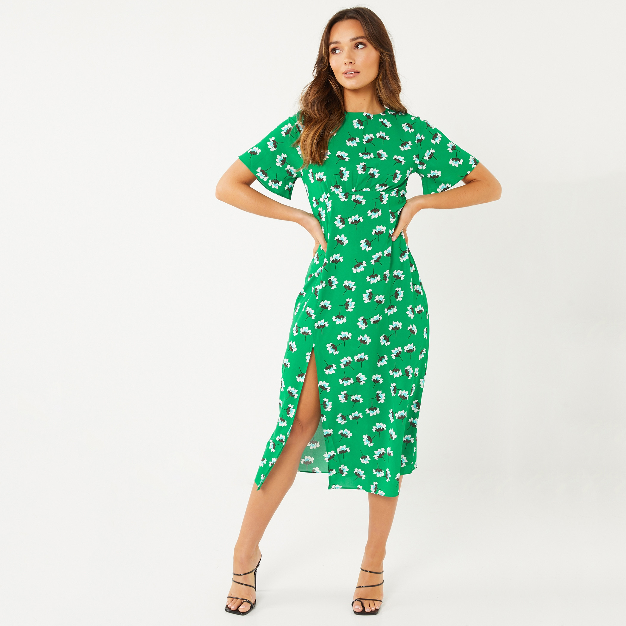 كويز - فستان بطول متوسط وياقة مستديرة وفتحة جانبية للنساء - أخضر-women-clothing-dresses-image-1