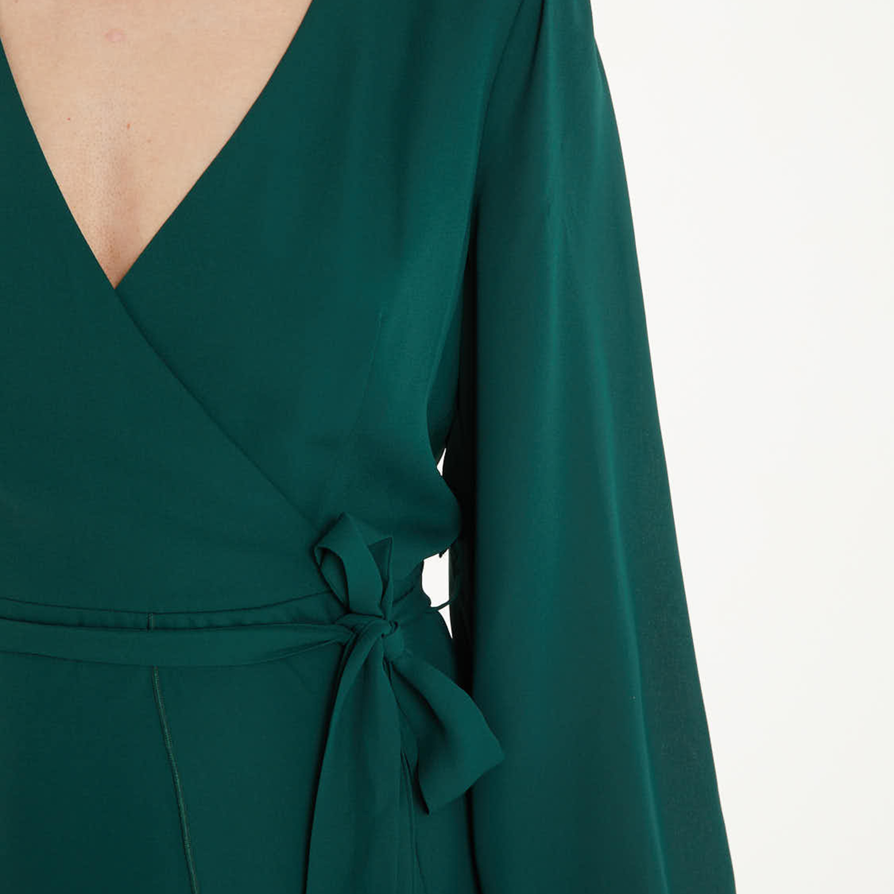 فستان متوسط الطول سادة ملفوف برقبة على شكل حرف V من كويز-women-clothing-dresses-image-3