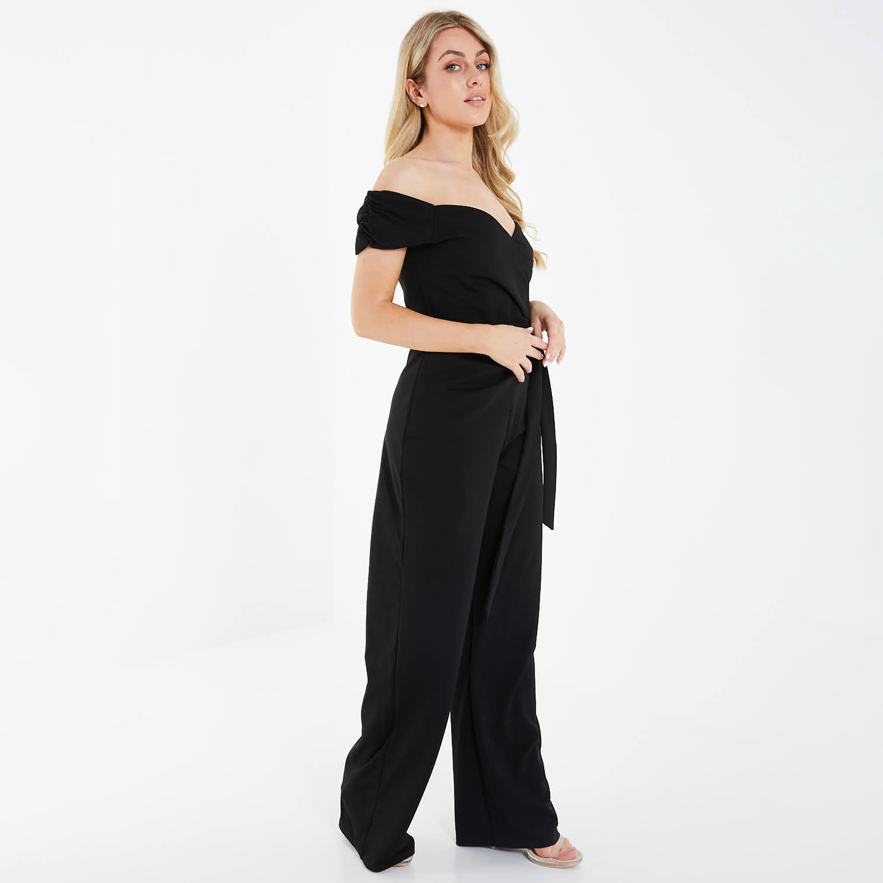 جمبسوت باردو بياقة سادة من كويز-women-clothing-jumpsuits-image-2