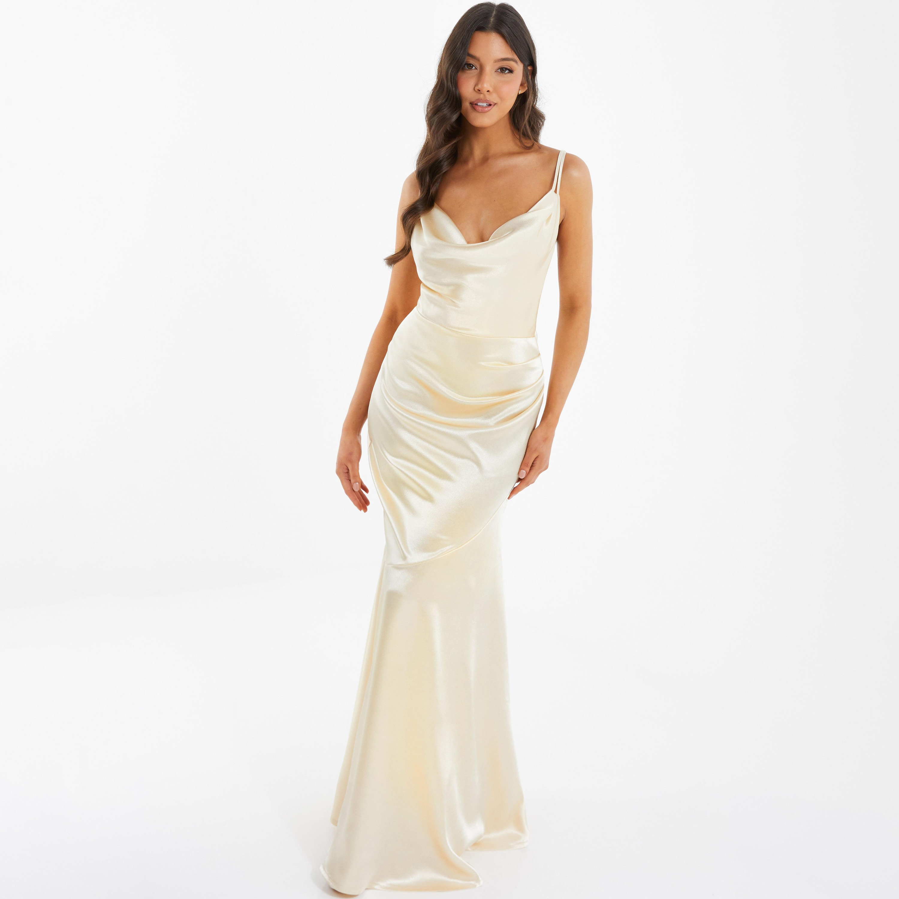 فستان ماكسي بياقة دائرية سادة من كويز ساتان-women-clothing-dresses-image-1