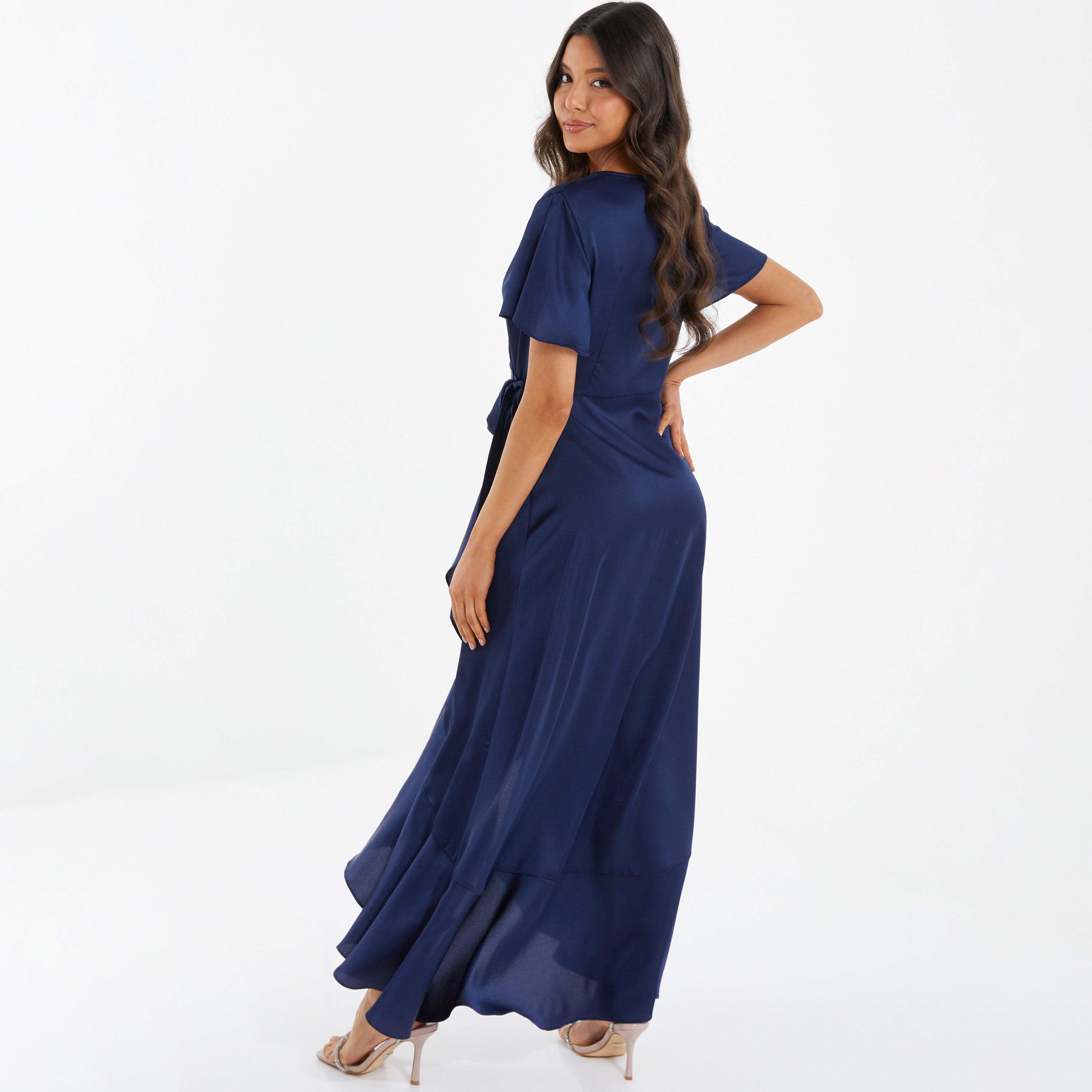 فستان ماكسي سادة ملفوف بفتحة رقبة على شكل حرف V من كويز-women-clothing-dresses-image-3