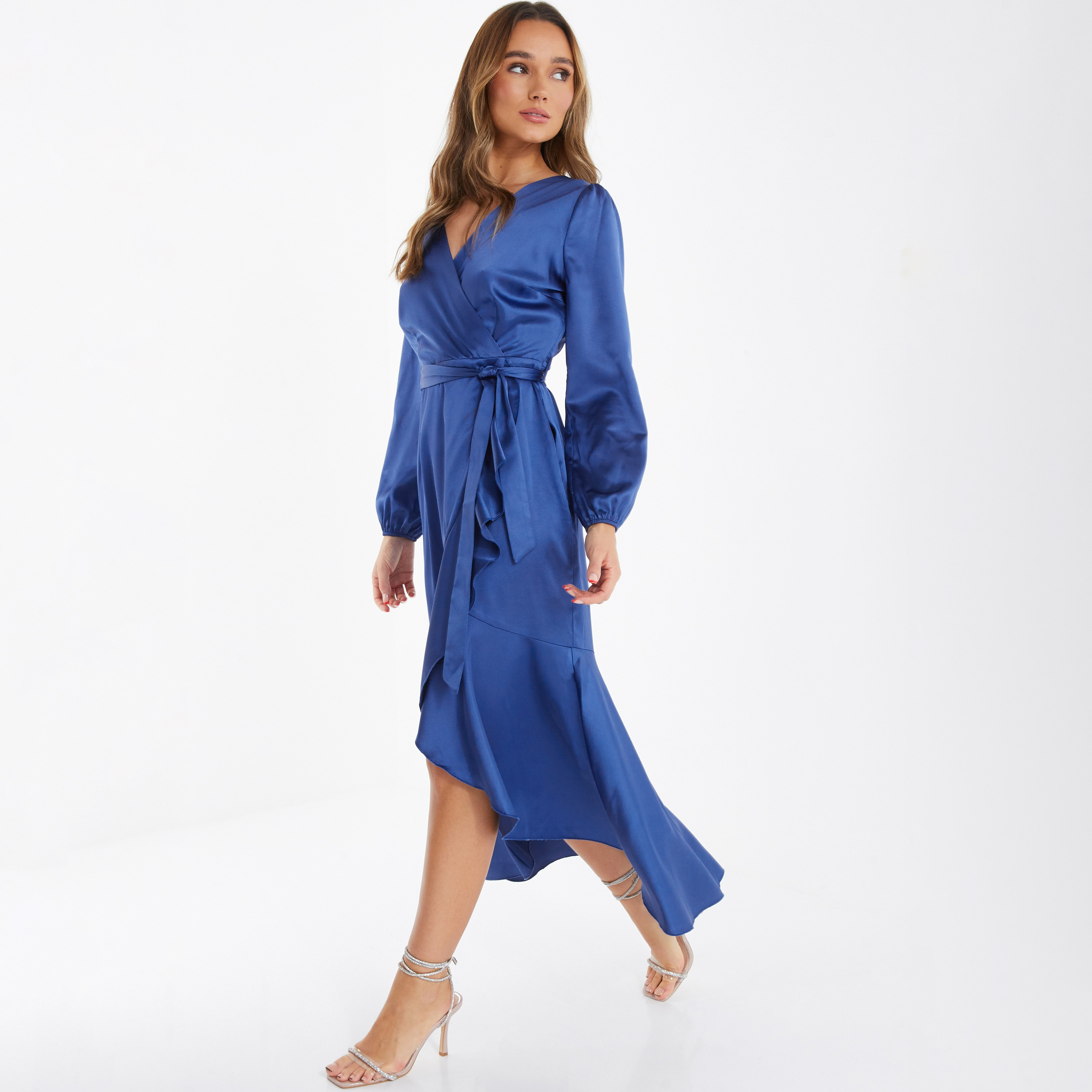 فستان متوسط الطول سادة ملفوف برقبة على شكل حرف V من كويز-women-clothing-dresses-image-2