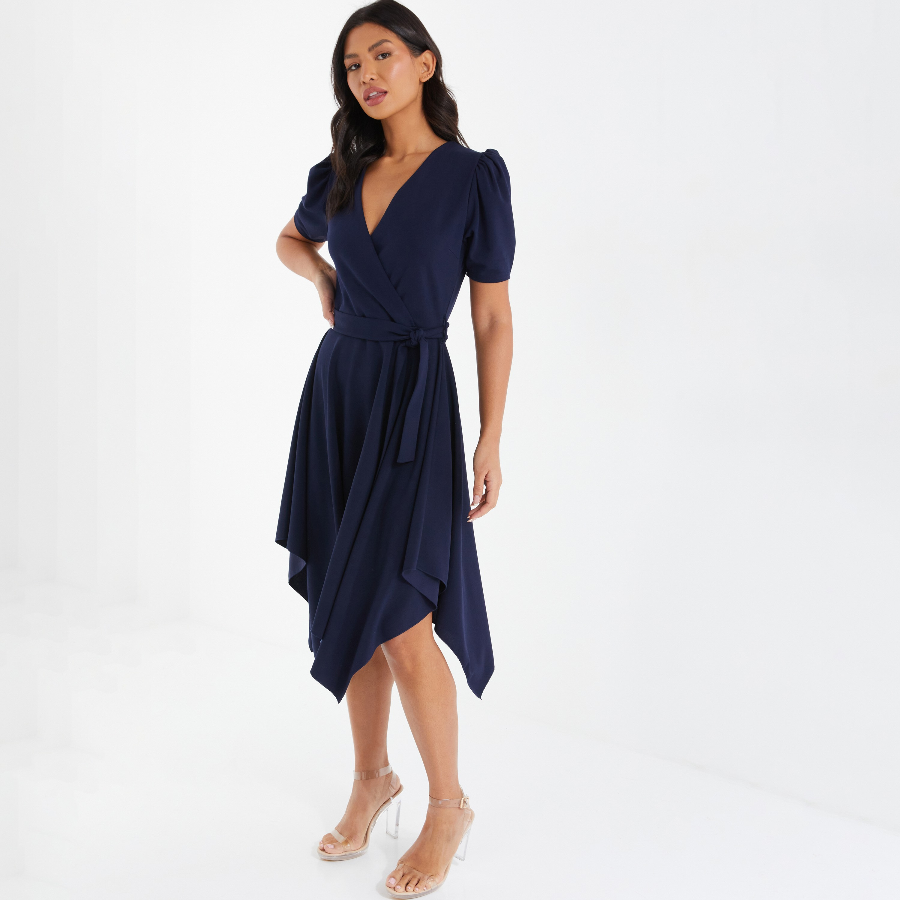 فستان متوسط الطول ملفوف بياقة علي شكل V سادة من كويز-women-clothing-dresses-image-1