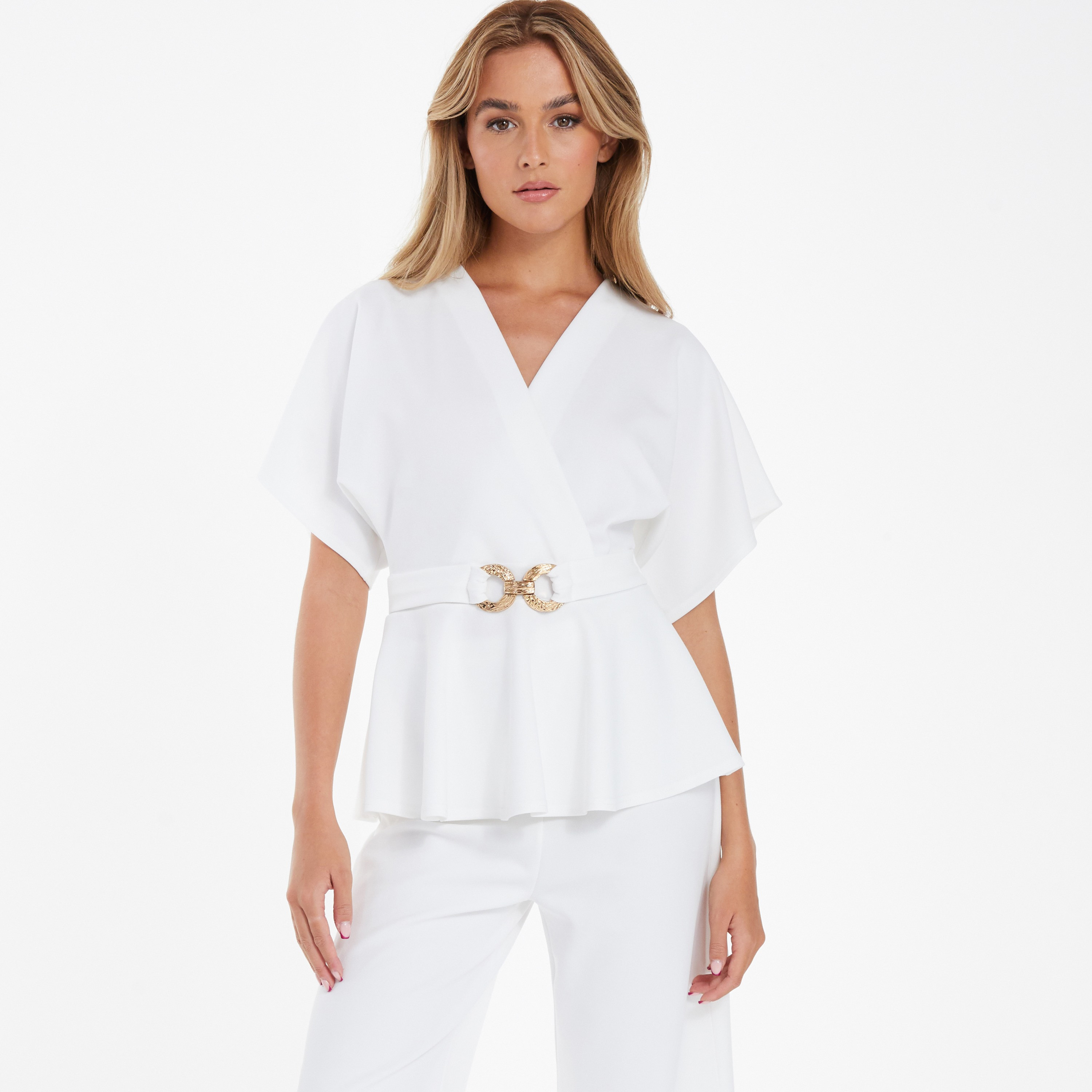 كويز - بلوزة سادة بكشكش وأكمام واسعة وياقة V-women-clothing-shirtsandblouses-blouses-image-1