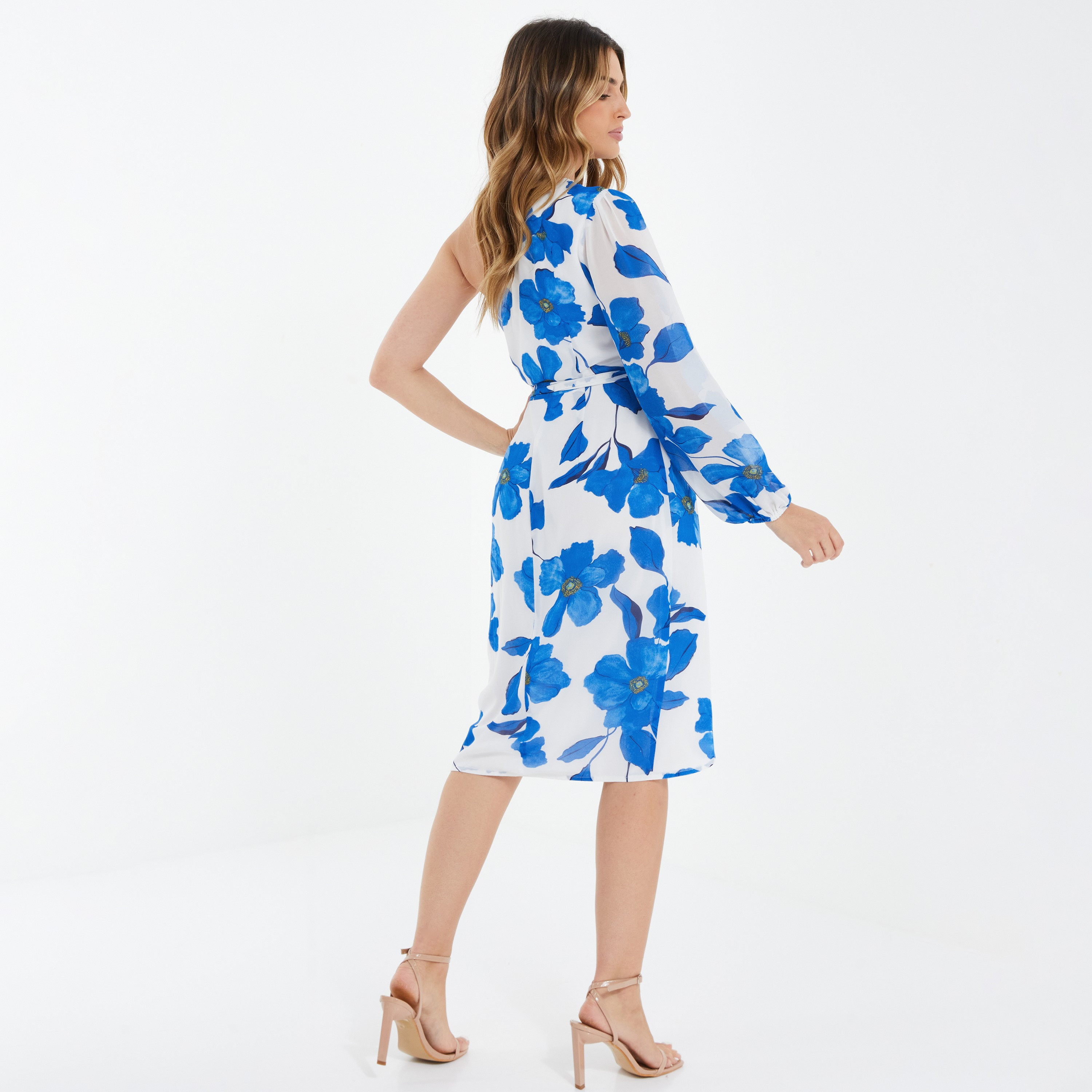 فستان مزينة بالزهور بكتف واحد بطول الركبة من كويز-women-clothing-dresses-image-4