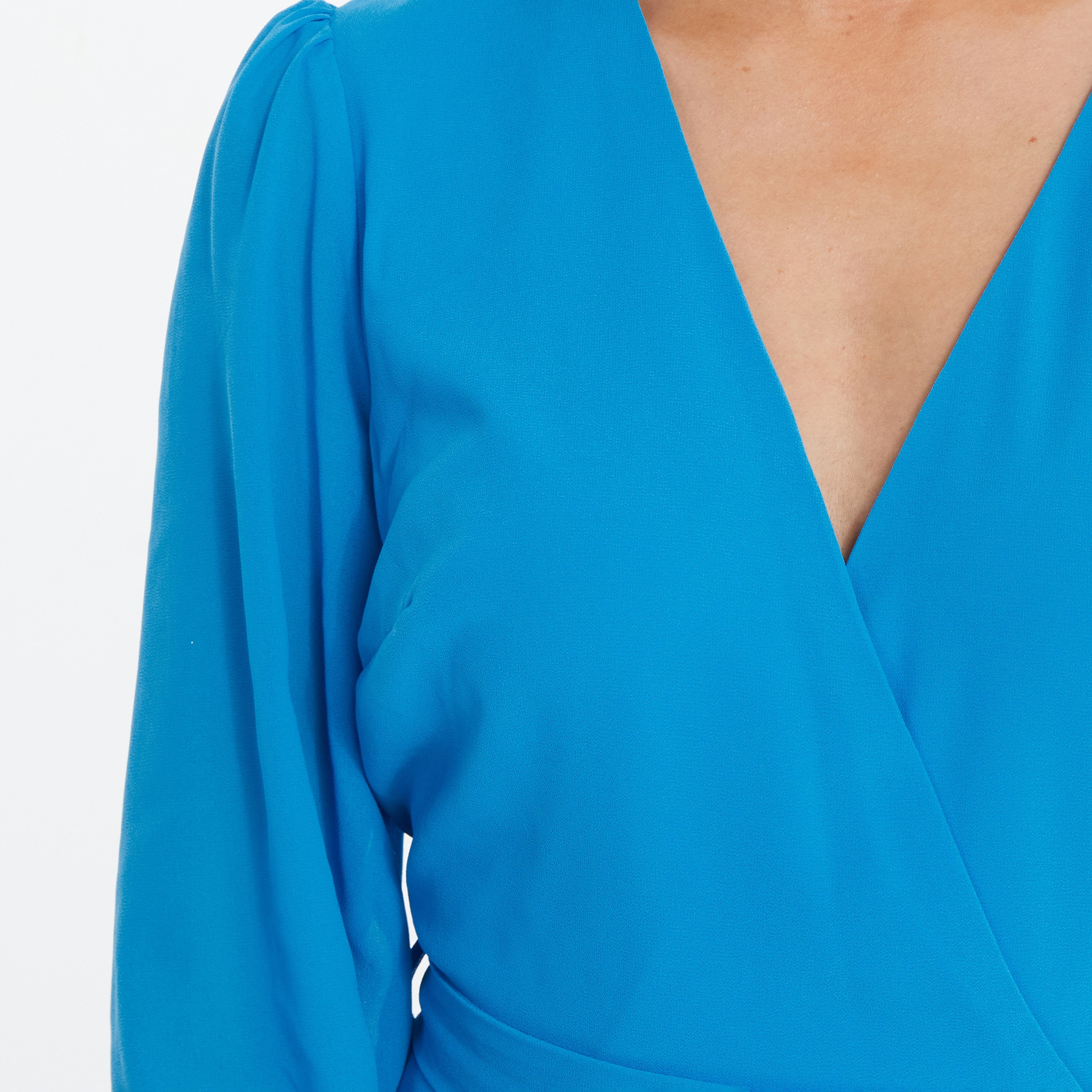 فستان متوسط الطول ملفوف بياقة علي شكل V سادة من كويز-women-clothing-dresses-image-3