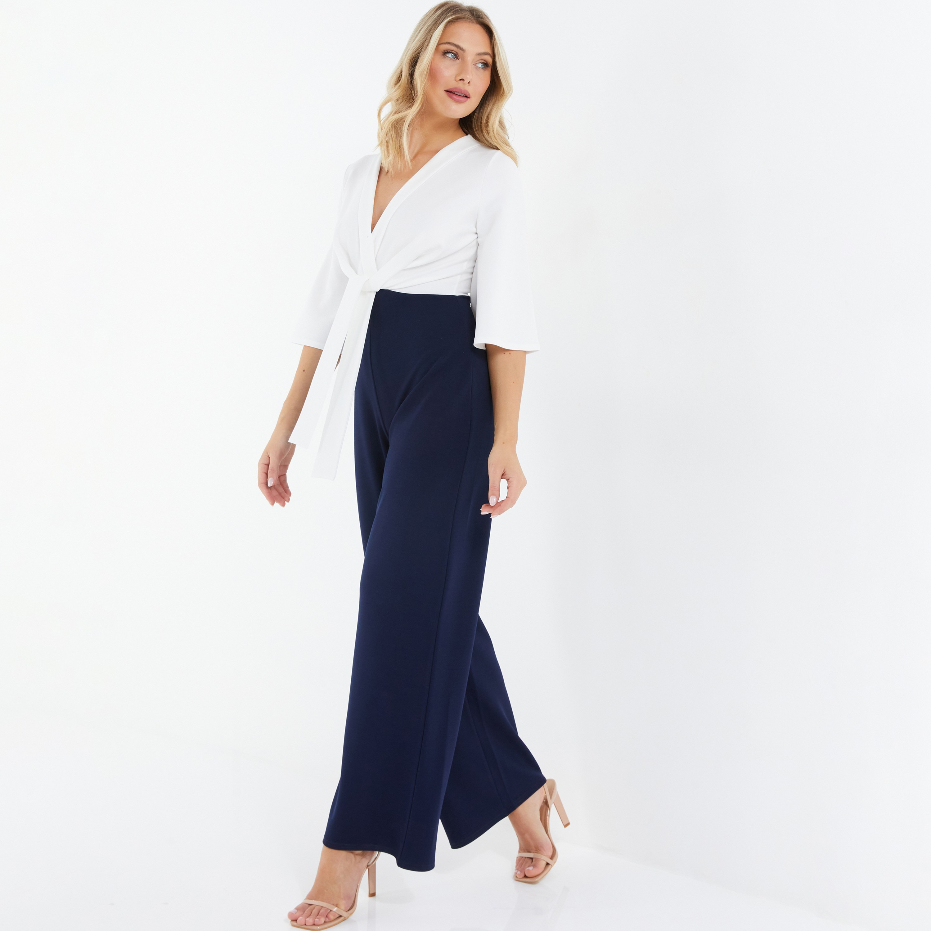 جمبسوت بياقة على شكل V منسدل اللون من كويز-women-clothing-jumpsuits-image-2