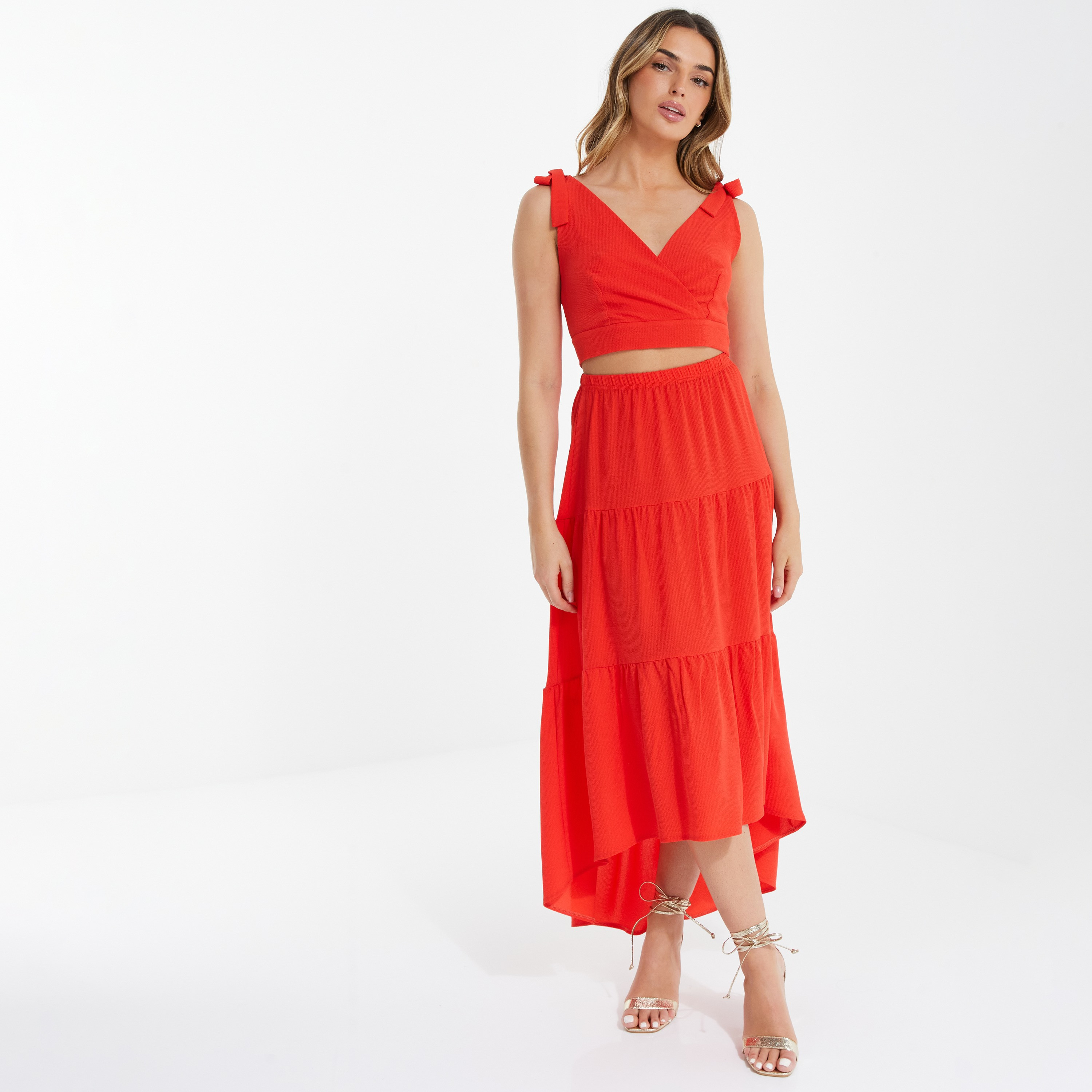 Quiz Plain V-Neck Crop Top-women-clothing-shirtsandblouses-blouses-image-2