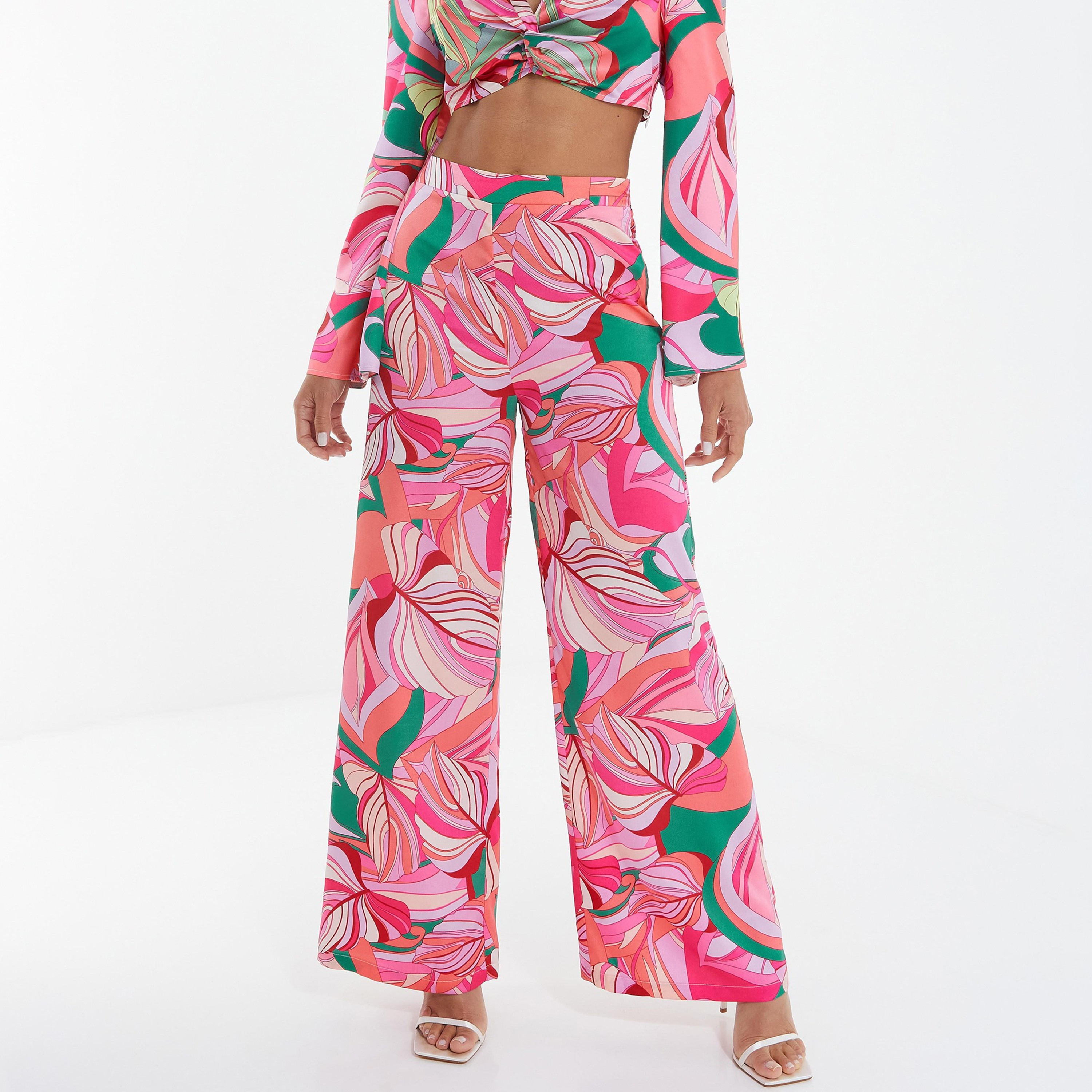  سروال بالاز بخصر مرتفع مطبوعة من كويز-women-clothing-bottoms-trousers-image-1