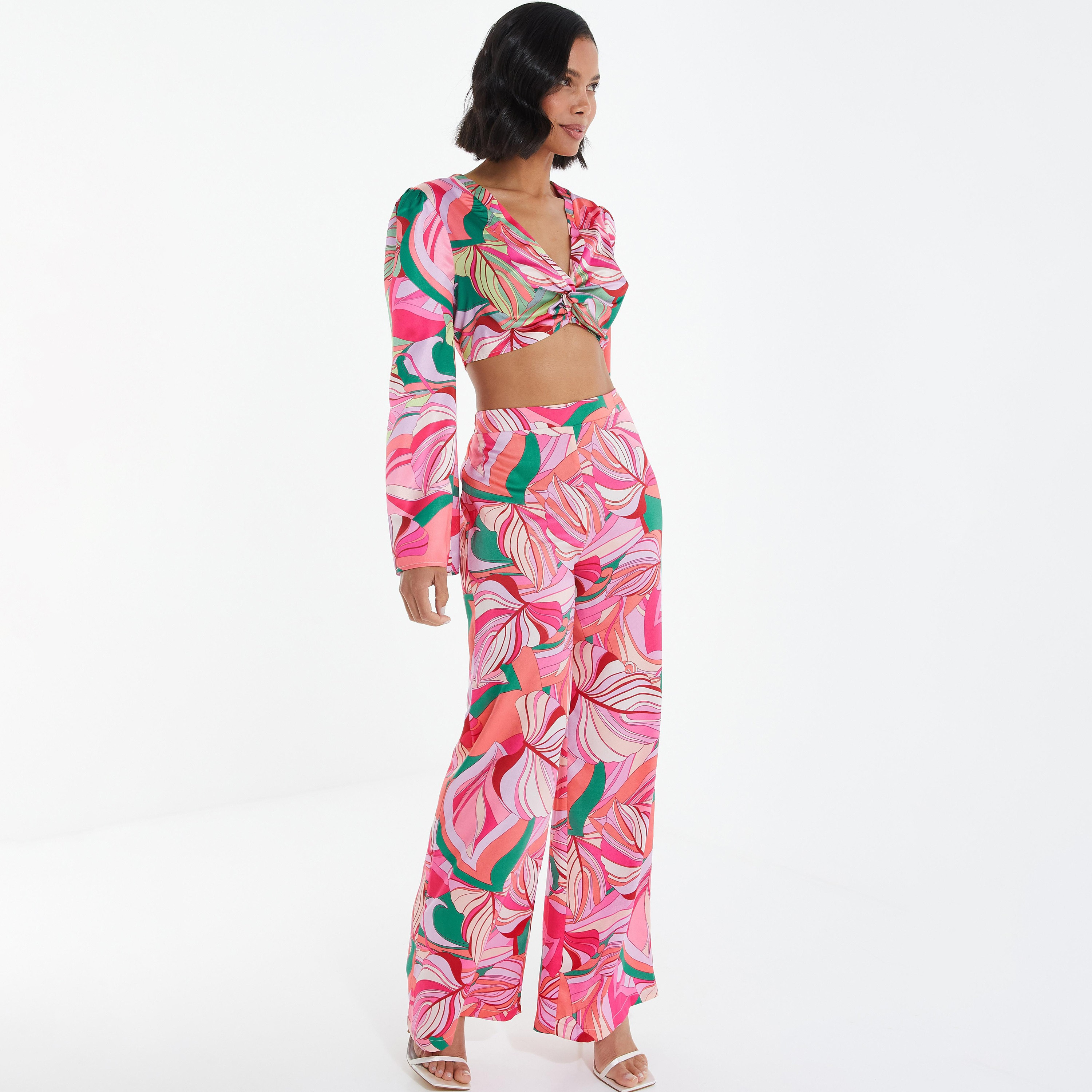  سروال بالاز بخصر مرتفع مطبوعة من كويز-women-clothing-bottoms-trousers-image-2
