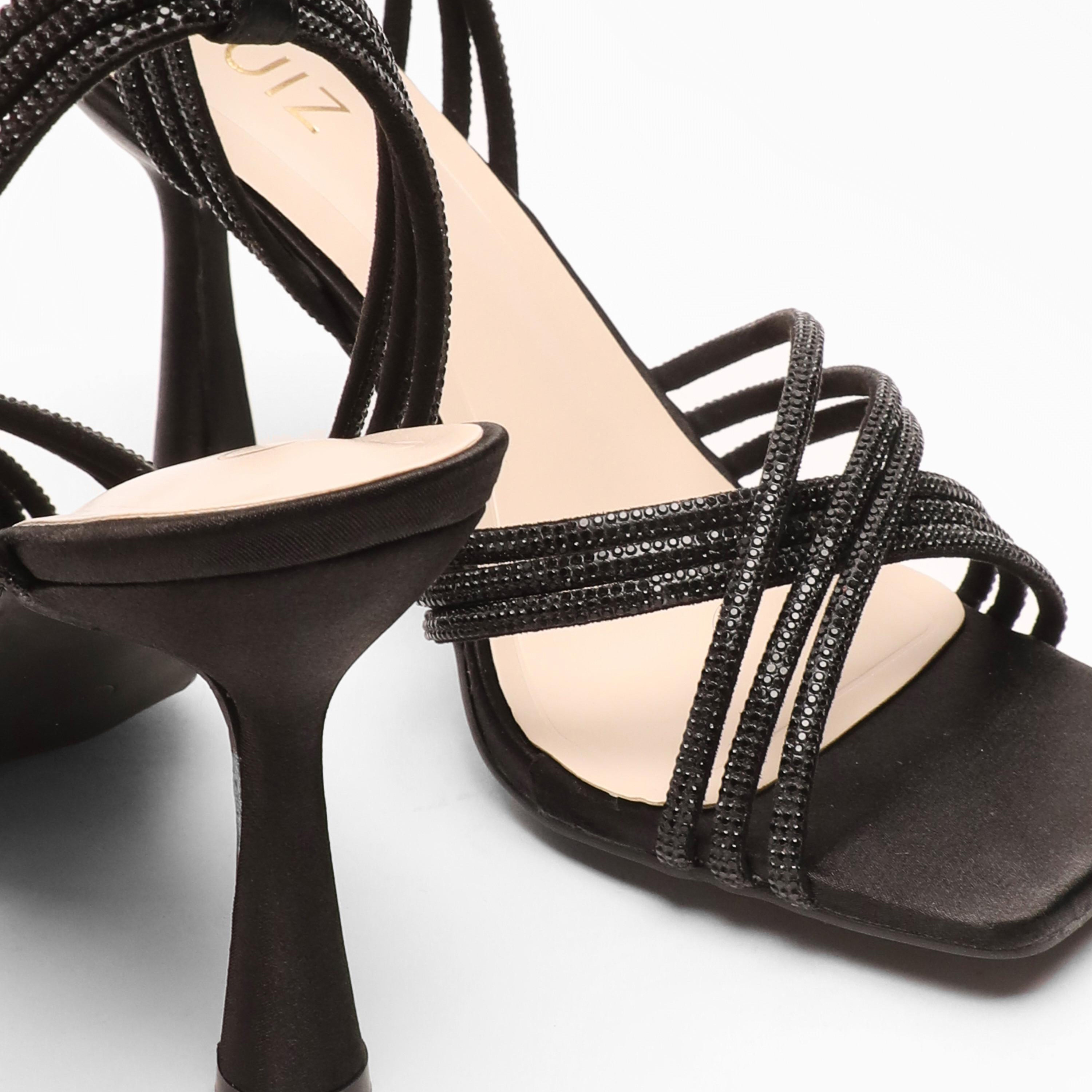 صندل نسائي بكعب ذو حزام متقاطع ديامانتي من كويز-women-shoes-heels-image-5