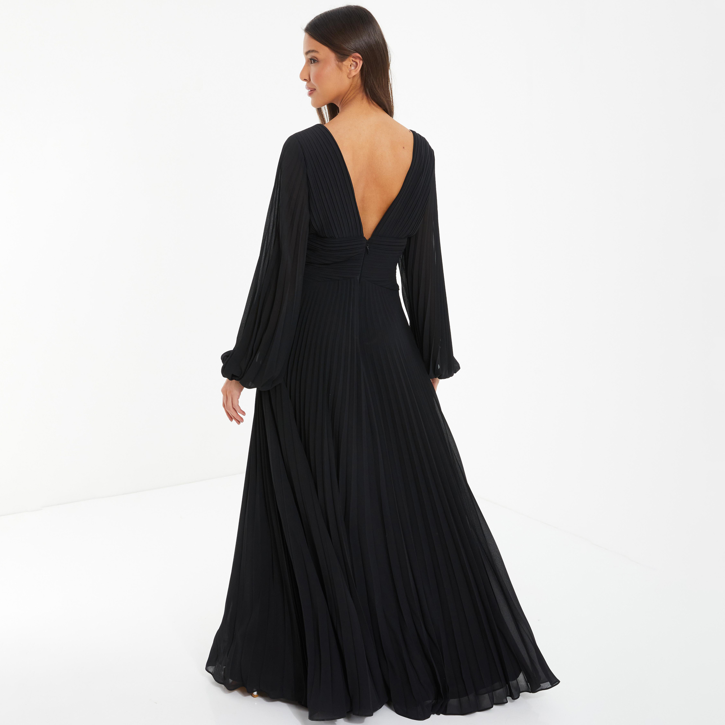 فستان ماكسي سادة بطيات مع رقبة بلانج من كويز-women-clothing-dresses-image-4