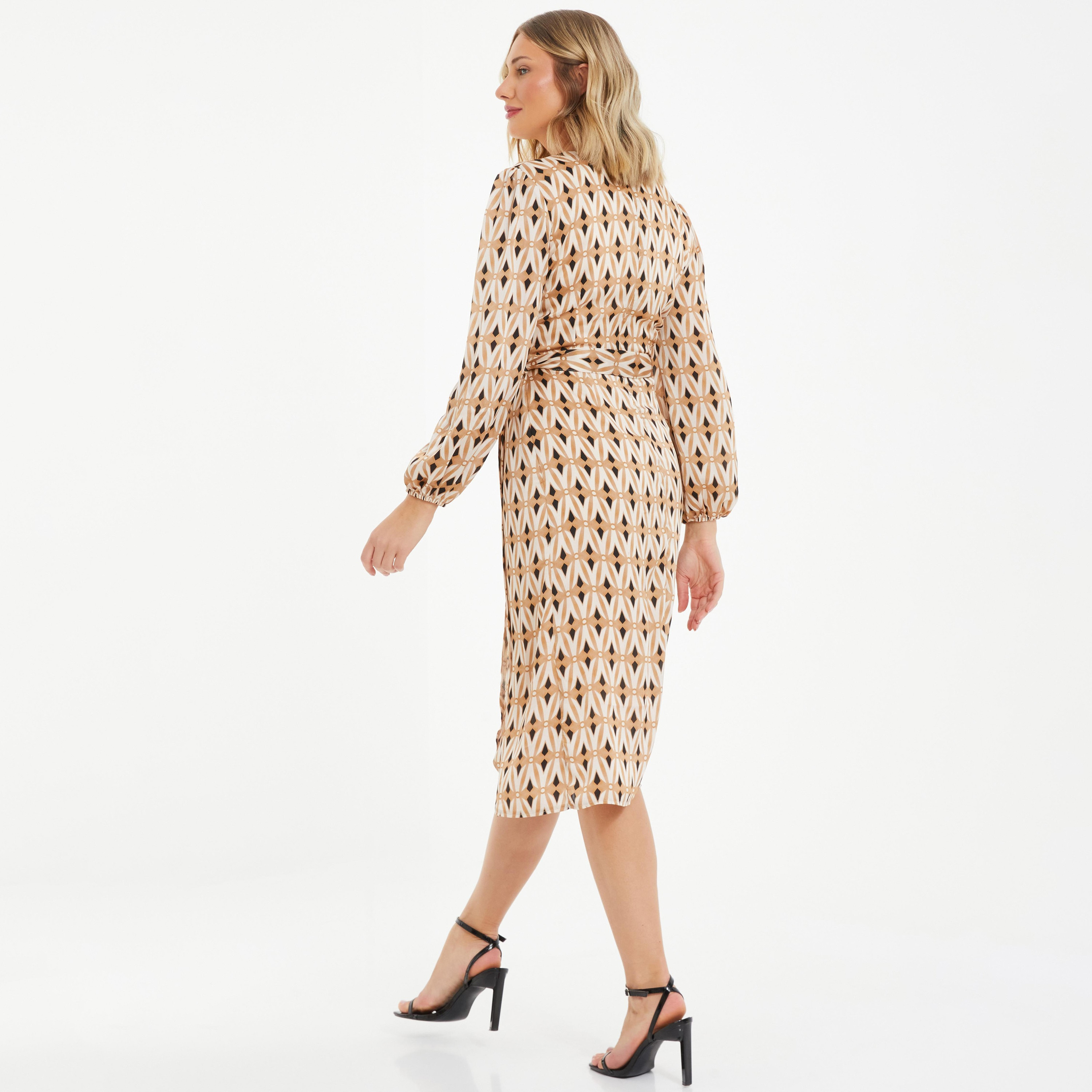 فستان متوسط الطول ملفوف برقبة على شكل حرف V وطبعات هندسية من كويز -women-clothing-dresses-image-4