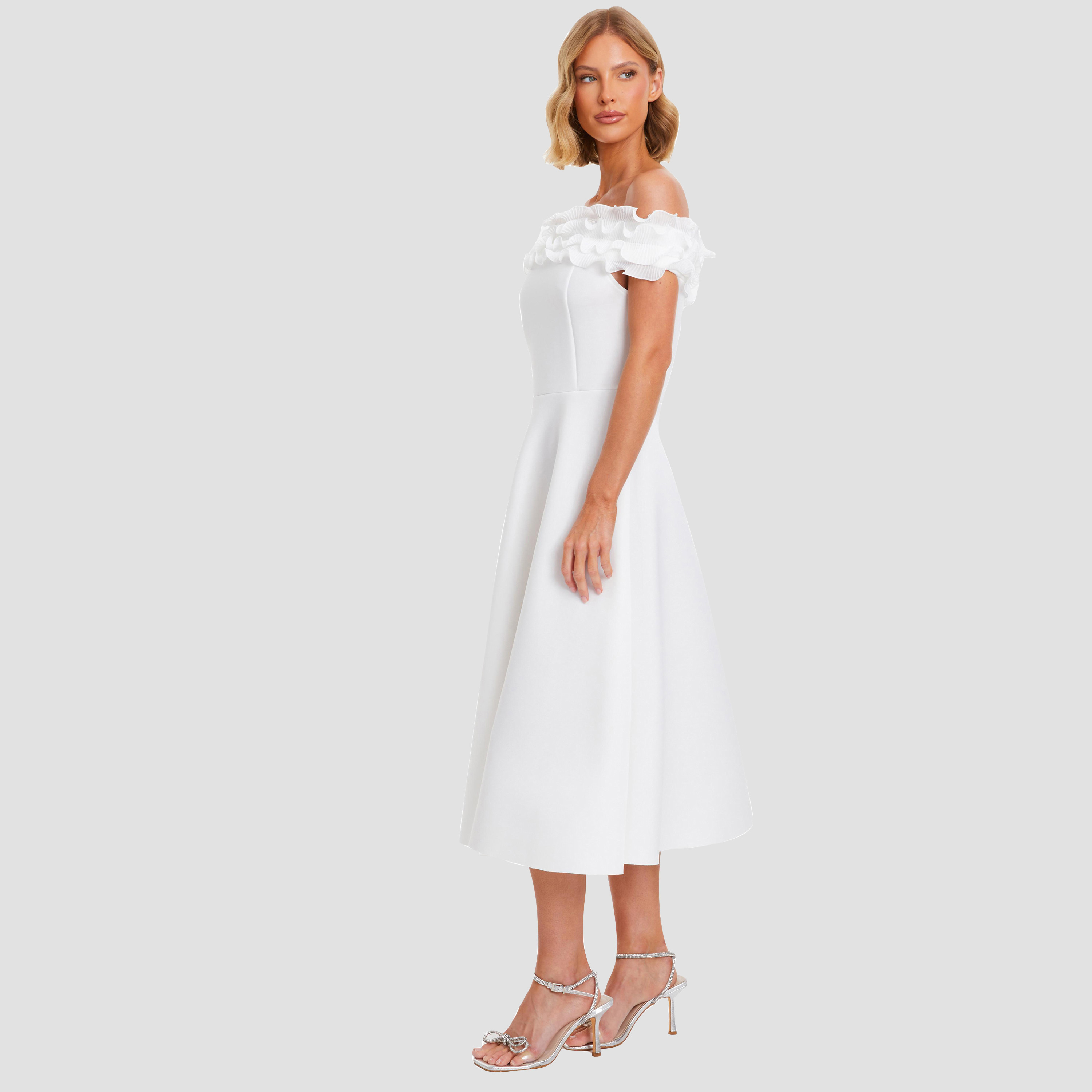 فستان سكيتر برقبة باردو وكشكش من كويز-women-clothing-dresses-image-2