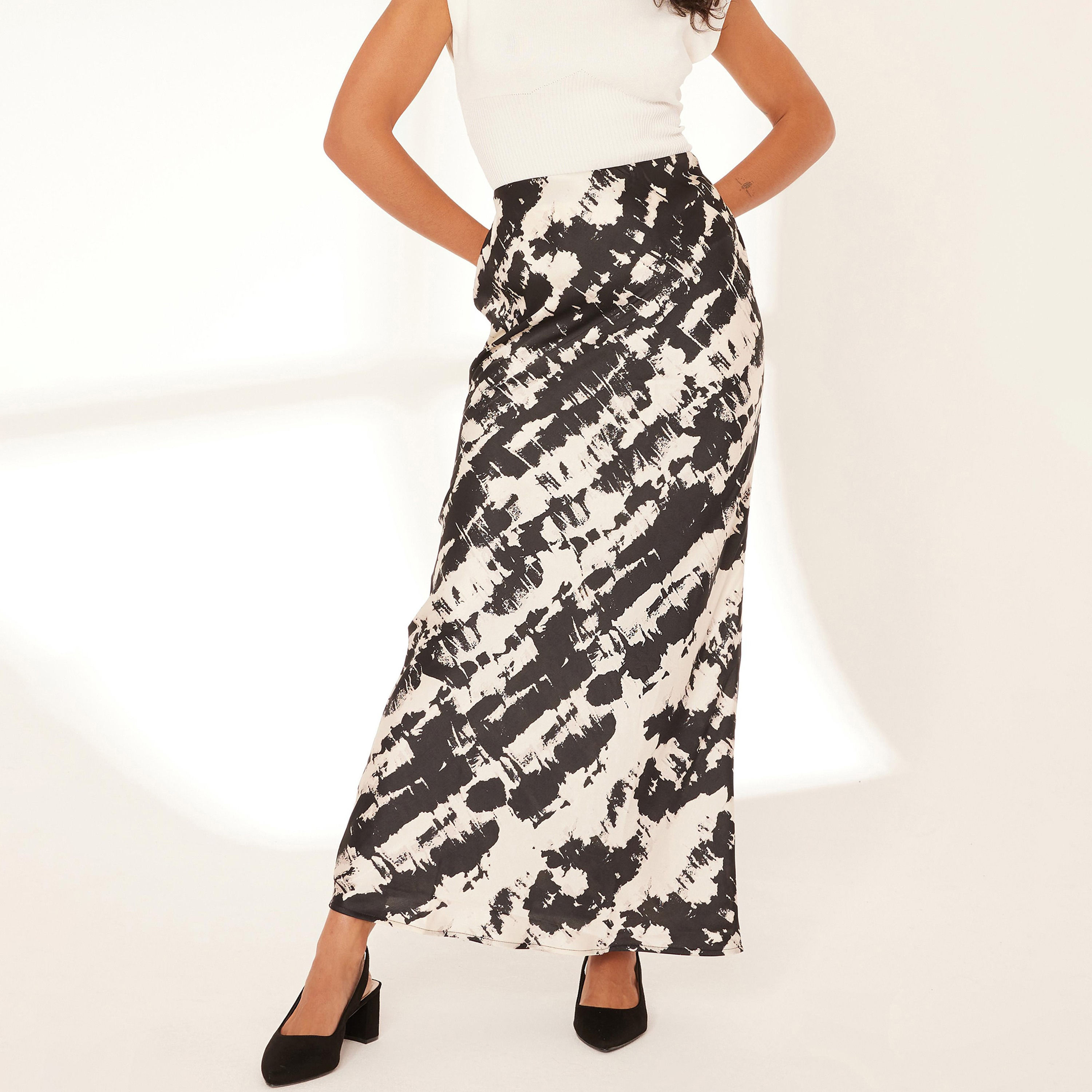 تنورة ماكسي عالية الارتفاع مطبوعة من كويز-women-clothing-bottoms-skirts-image-1