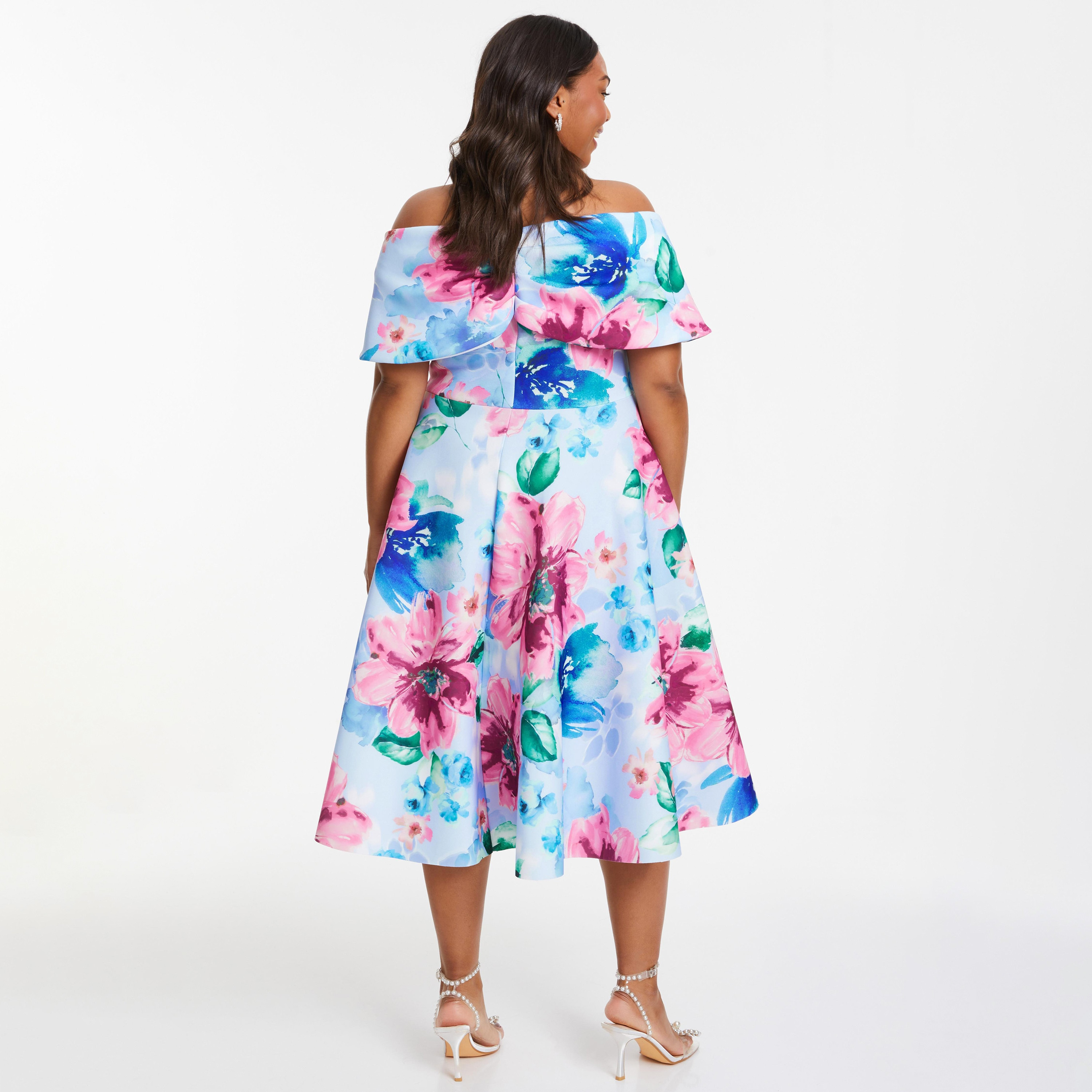 فستان متزلج متوسط الطول بياقة باردوت ومطبوعة بزهور من كويز-women-clothing-dresses-image-4