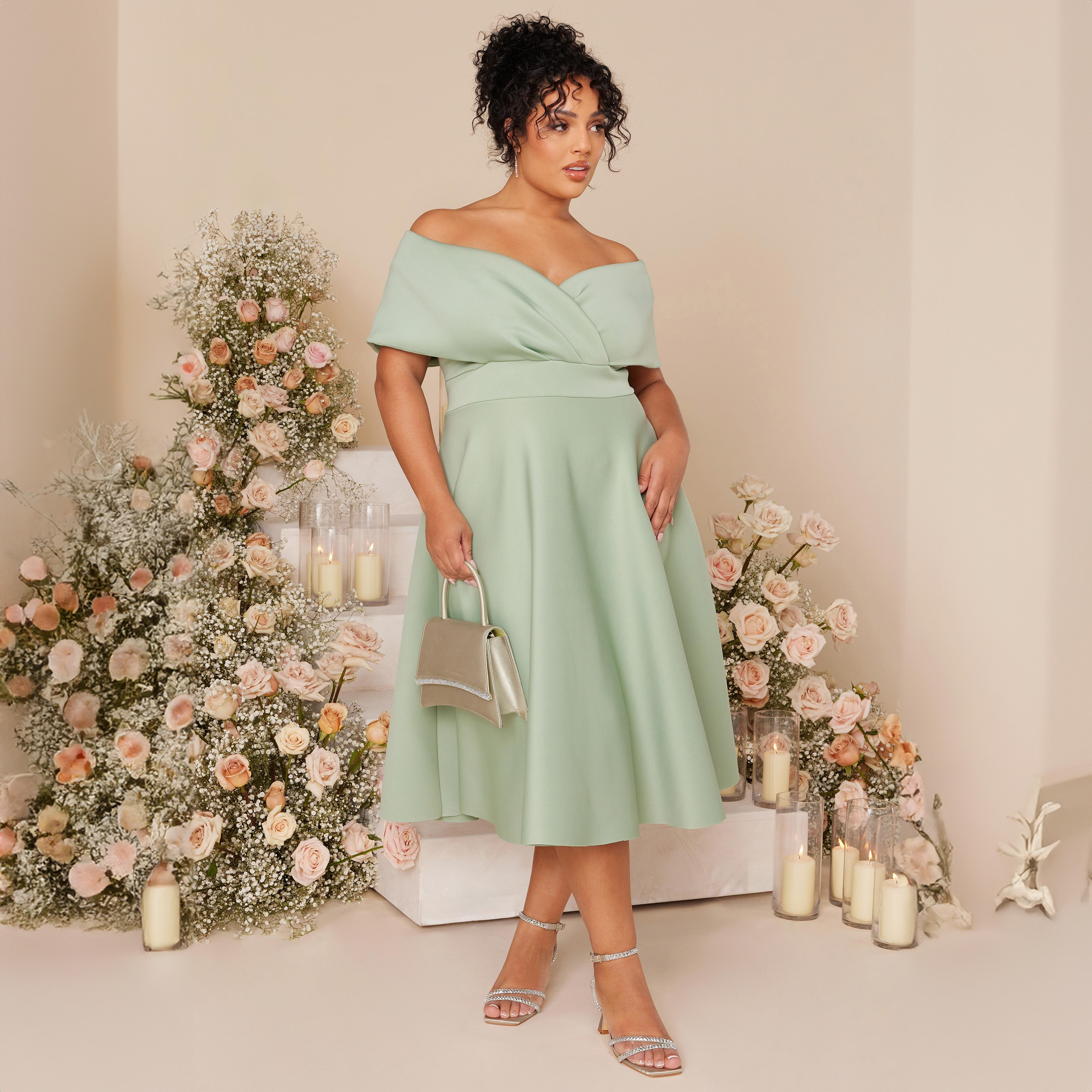 فستان متزلج متوسط الطول بياقة باردوت سادة من كويز-women-clothing-dresses-image-2