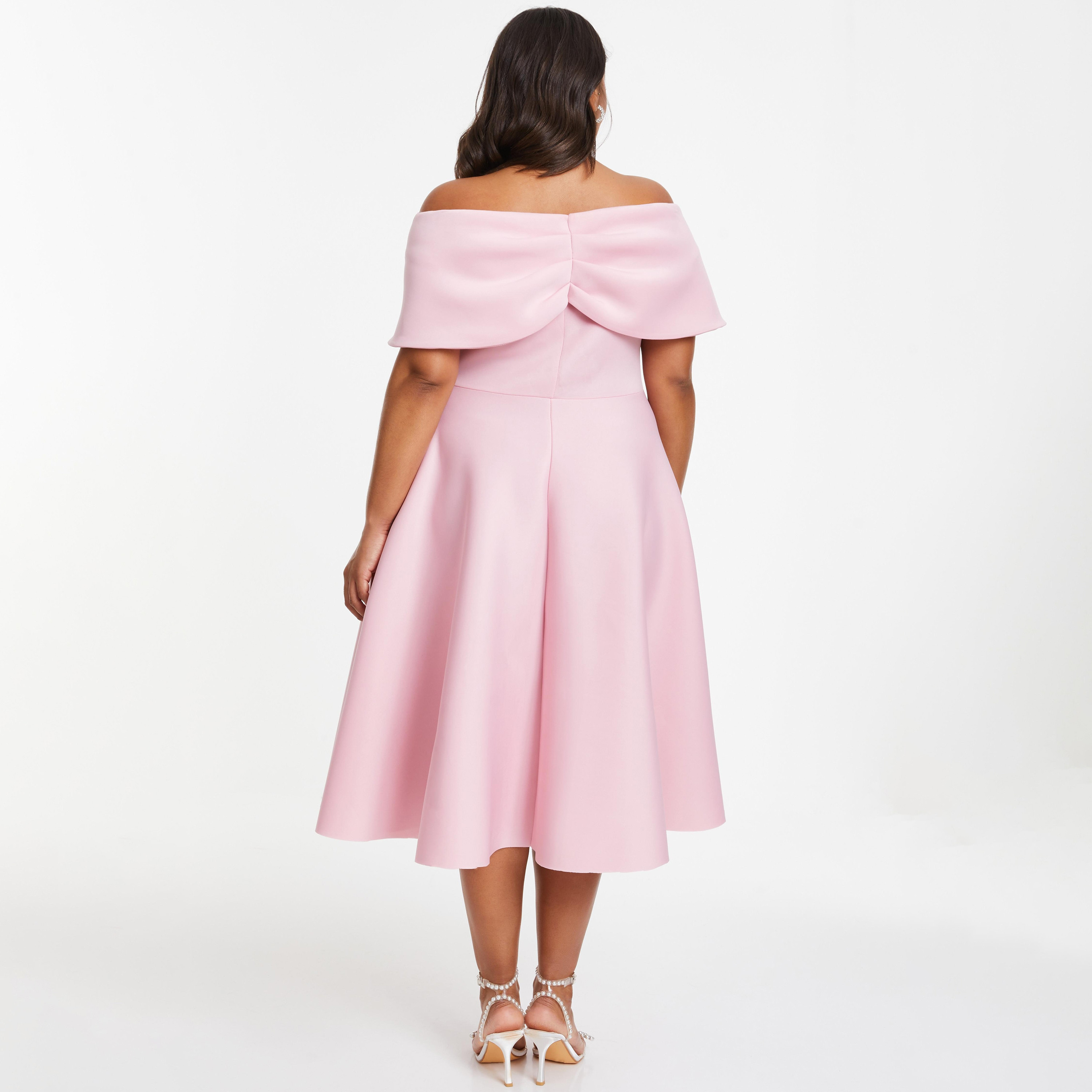 فستان ميدي سكيتر برقبة باردو سادة من كويز-women-clothing-dresses-image-4