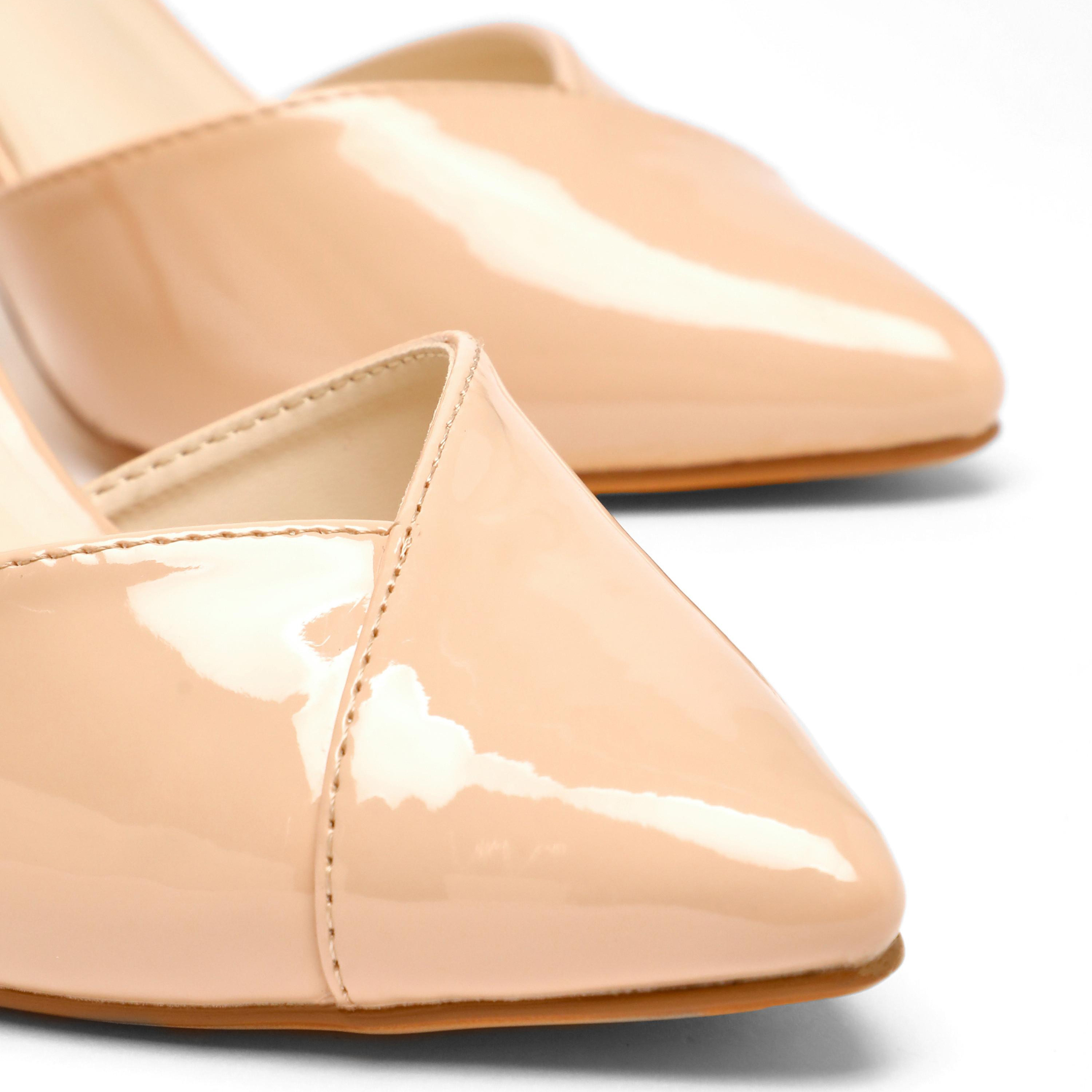 حذاء بامبز نسائي بكعب ستيليتو بإبزيم من كويز | 100041287-women-shoes-heels-image-3