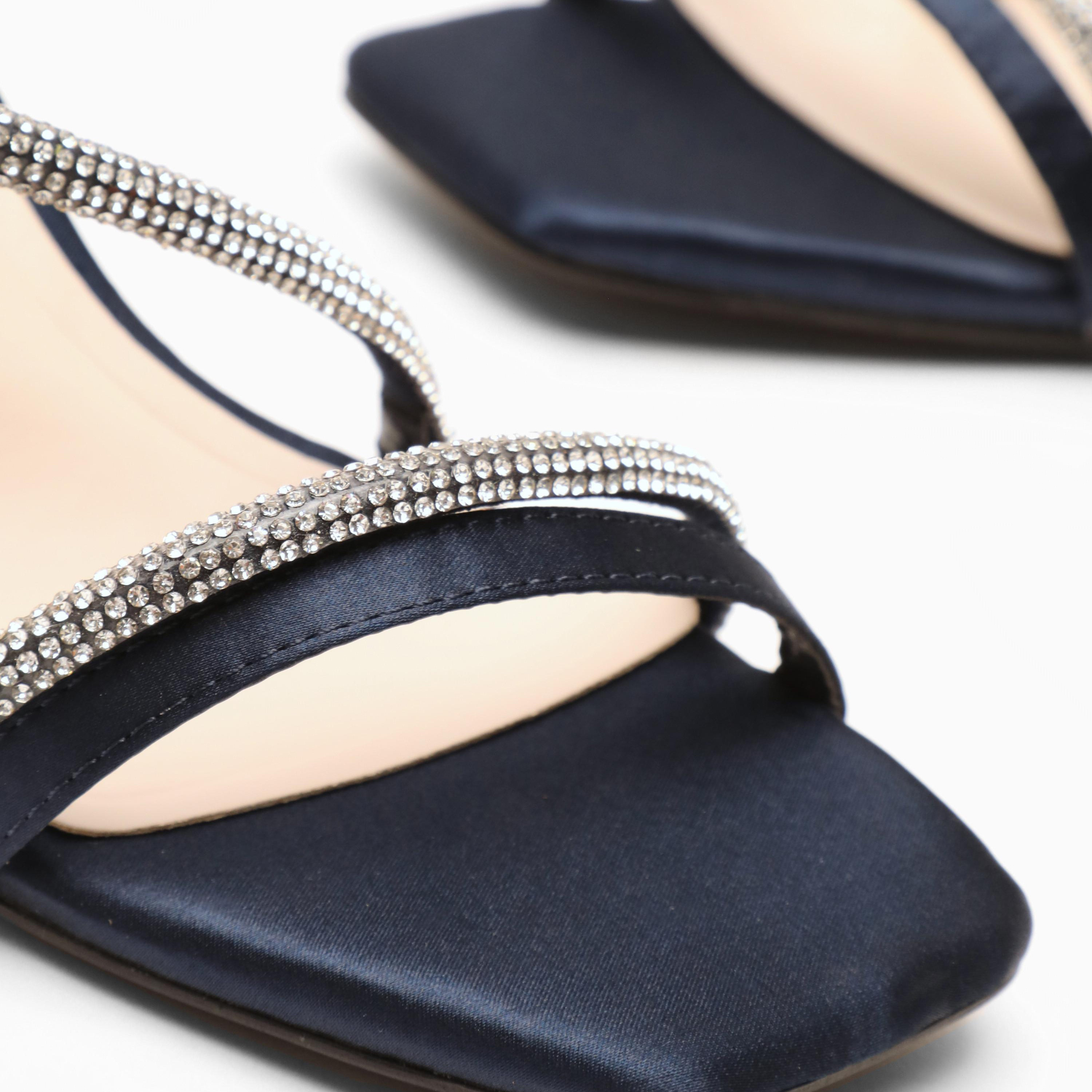 صندل نسائي بكعب عريض مع رباط للكاحل من كويز | 100041298-women-shoes-heels-image-5
