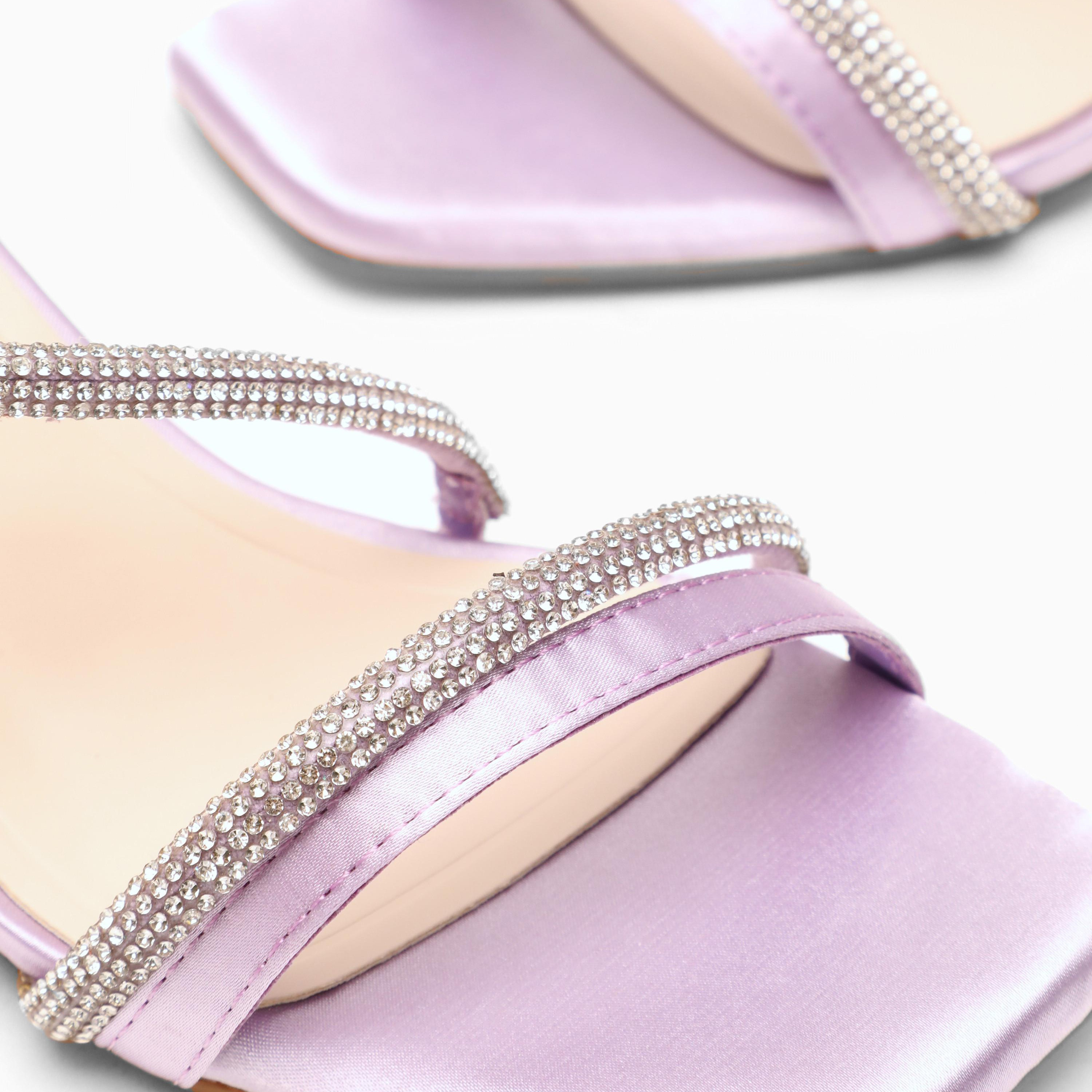 صندل نسائي بكعب عريض مع رباط للكاحل من كويز | 100041299-women-shoes-heels-image-5