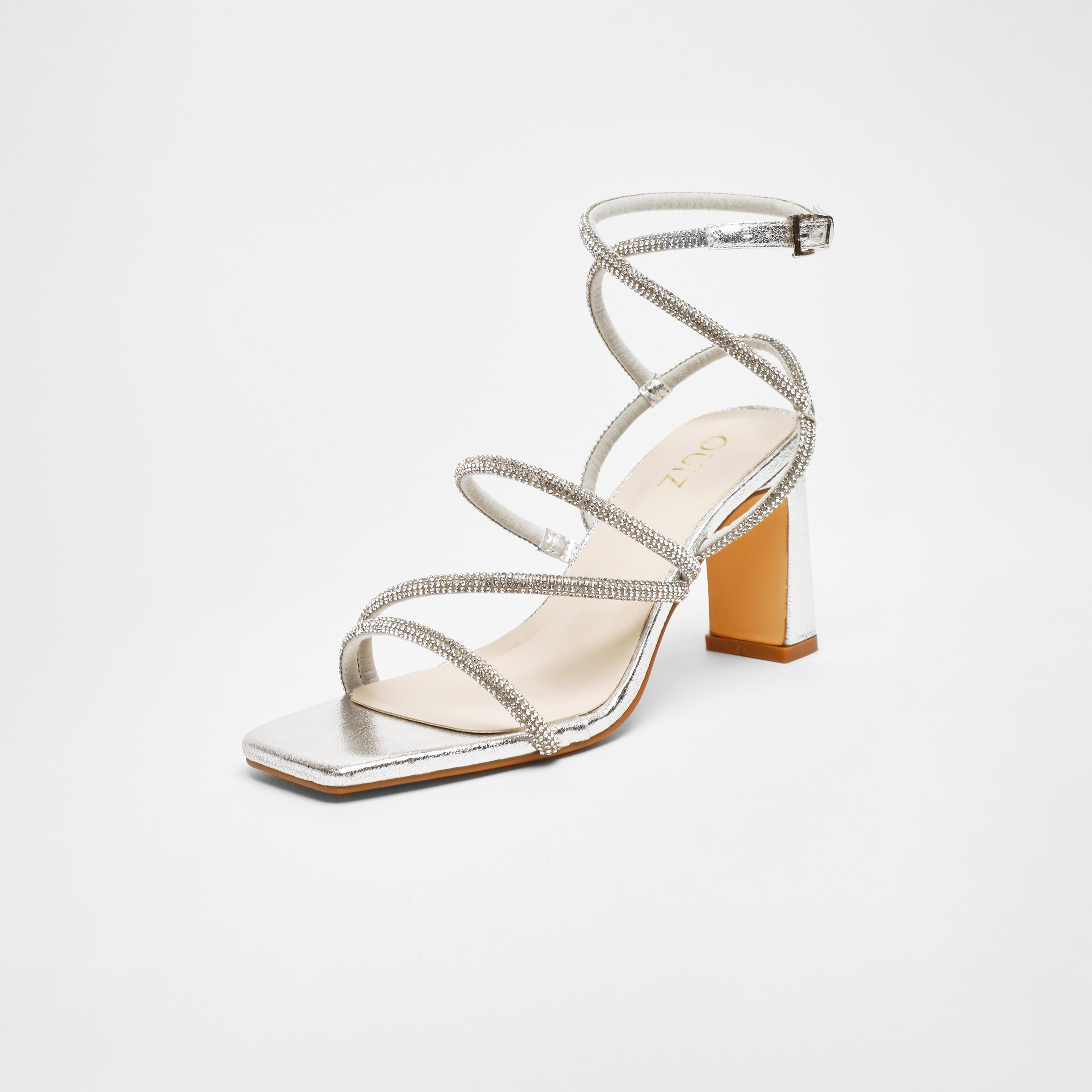 كويز- صندل نسائي بكعب منخفض وحزام بإبزيم | 00100041307-women-shoes-heels-image-1