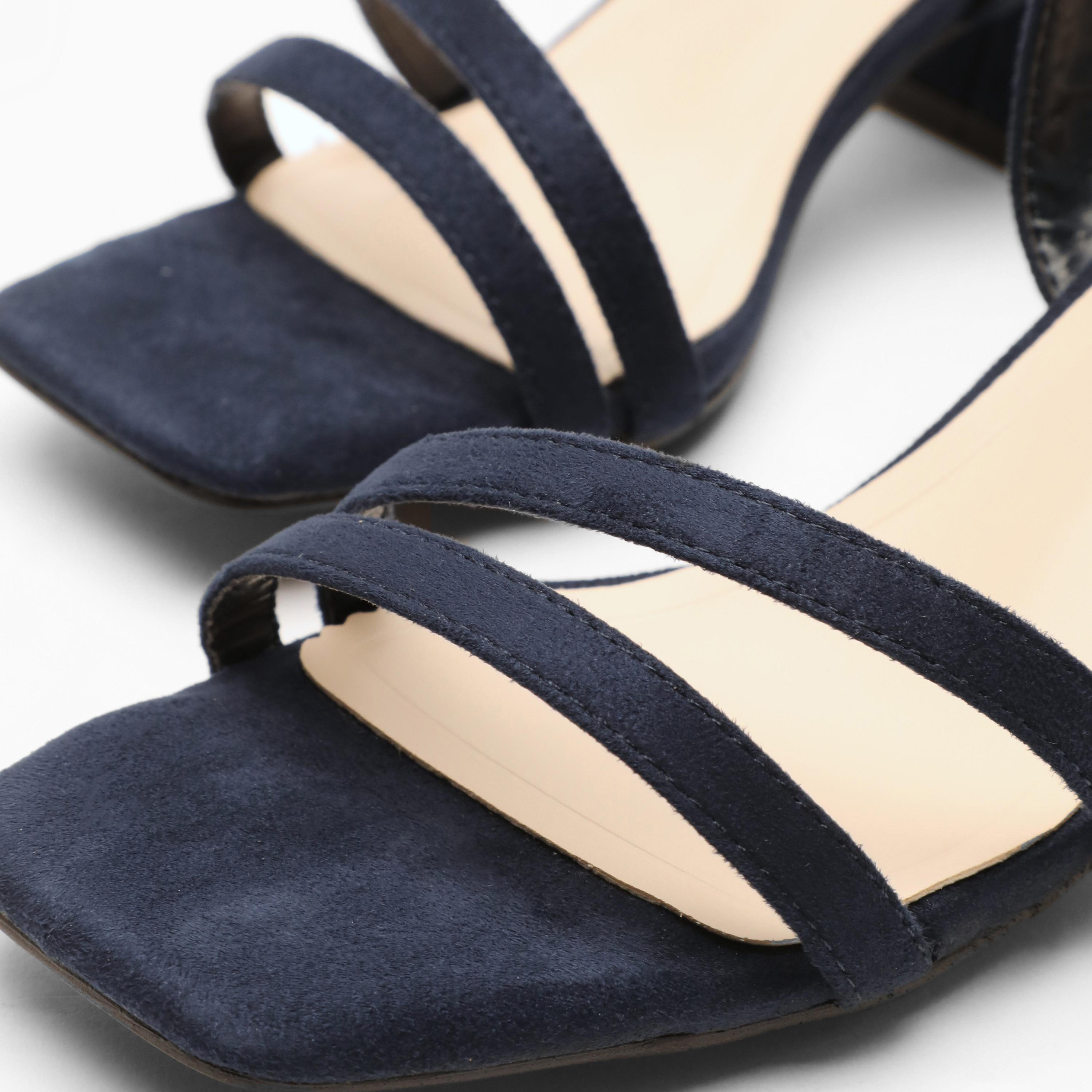 صندل نسائي بكعب عريض مع رباط للكاحل من كويز | 100041342-women-shoes-heels-image-5