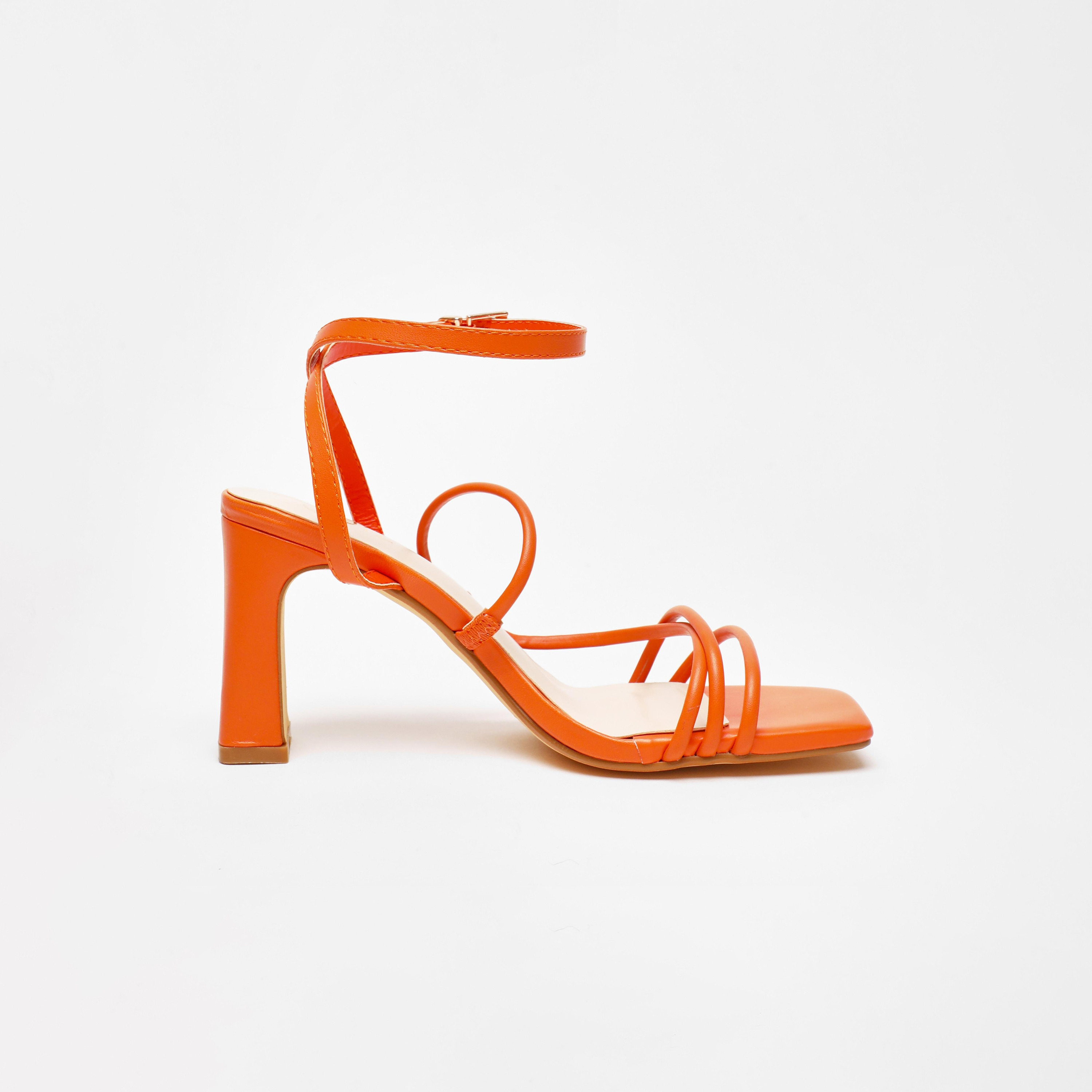 صندل نسائي بكعب سميك وحزام متقاطع عند الكاحل من كويز  | 100041372-women-shoes-heels-image-3