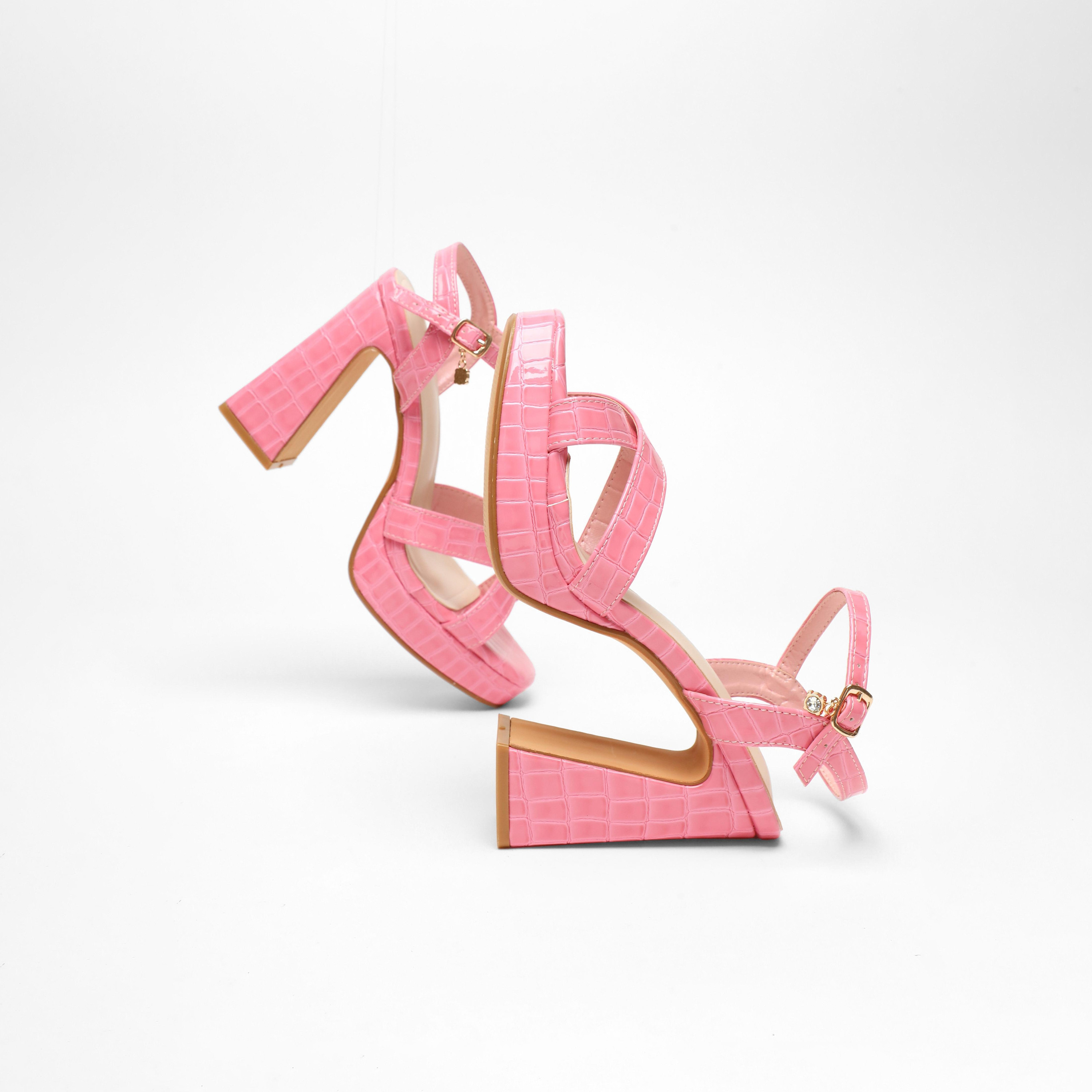 صندل كويز نسائي بكعب سميك وحزام متقاطع عند الكاحل ومزين بالكريستال  | 100041376-women-shoes-heels-image-12