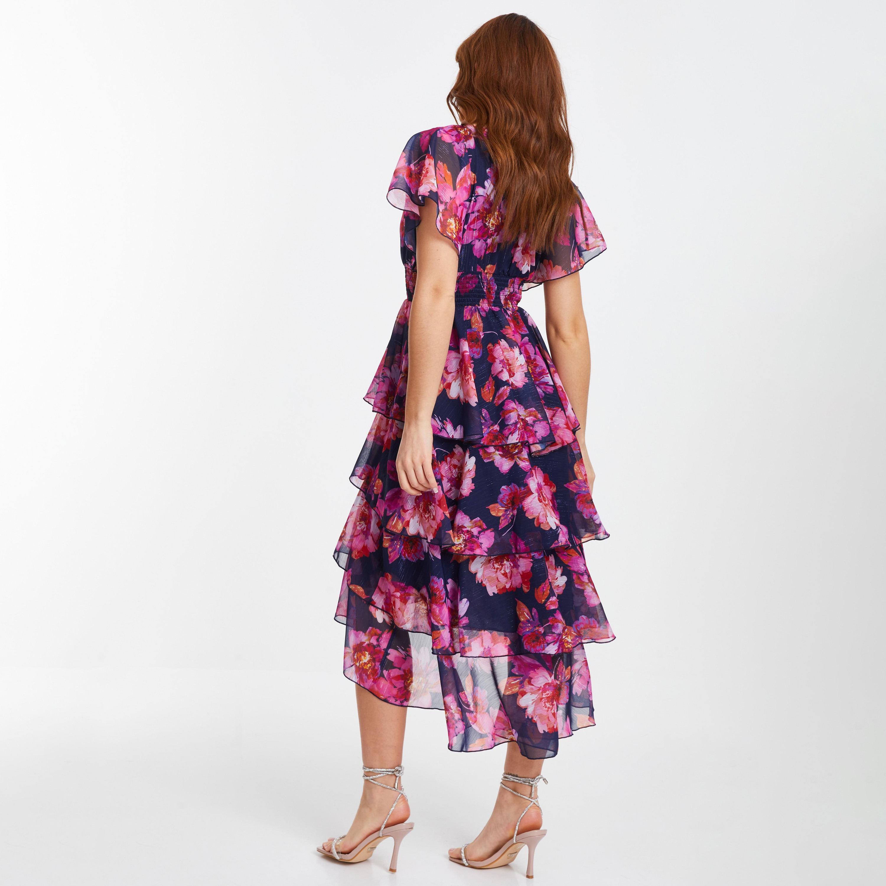 فستان ميدي ذو متعدد الطبقات برقبة على شكل فى بطبعة الزهور من كويز-women-clothing-dresses-image-4