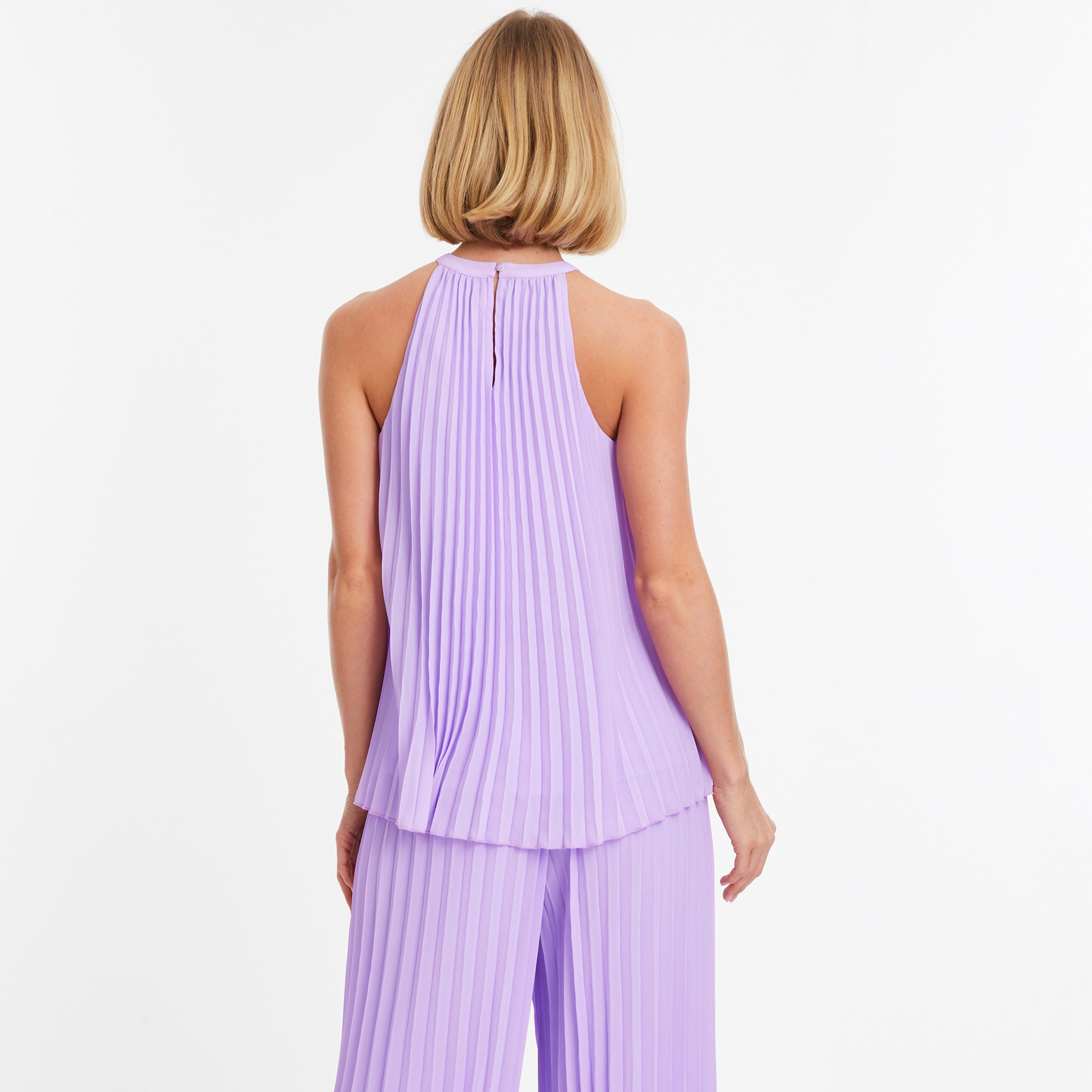 Quiz Pleated Halter Neck Sleeveless Top with Back Keyhole Button-women-clothing-shirtsandblouses-blouses-image-4