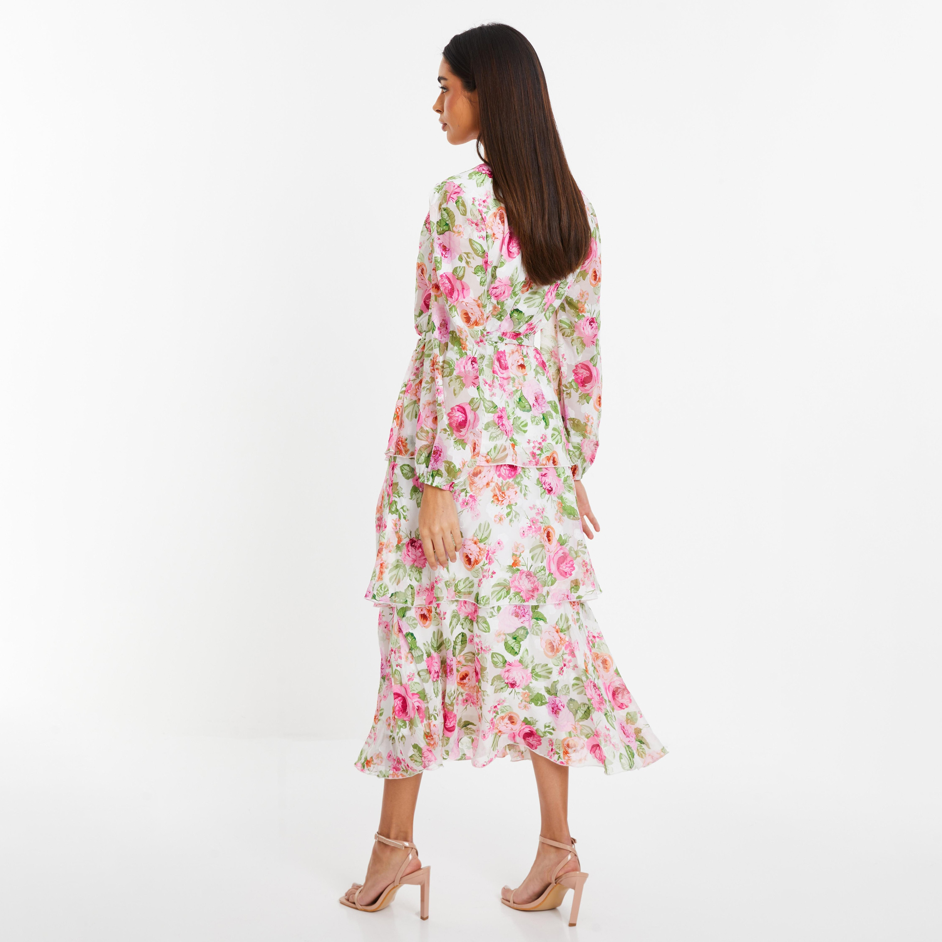 فستان ميدي سكيتر برقبة على شكل وى وزھور من كويز -women-clothing-dresses-image-3