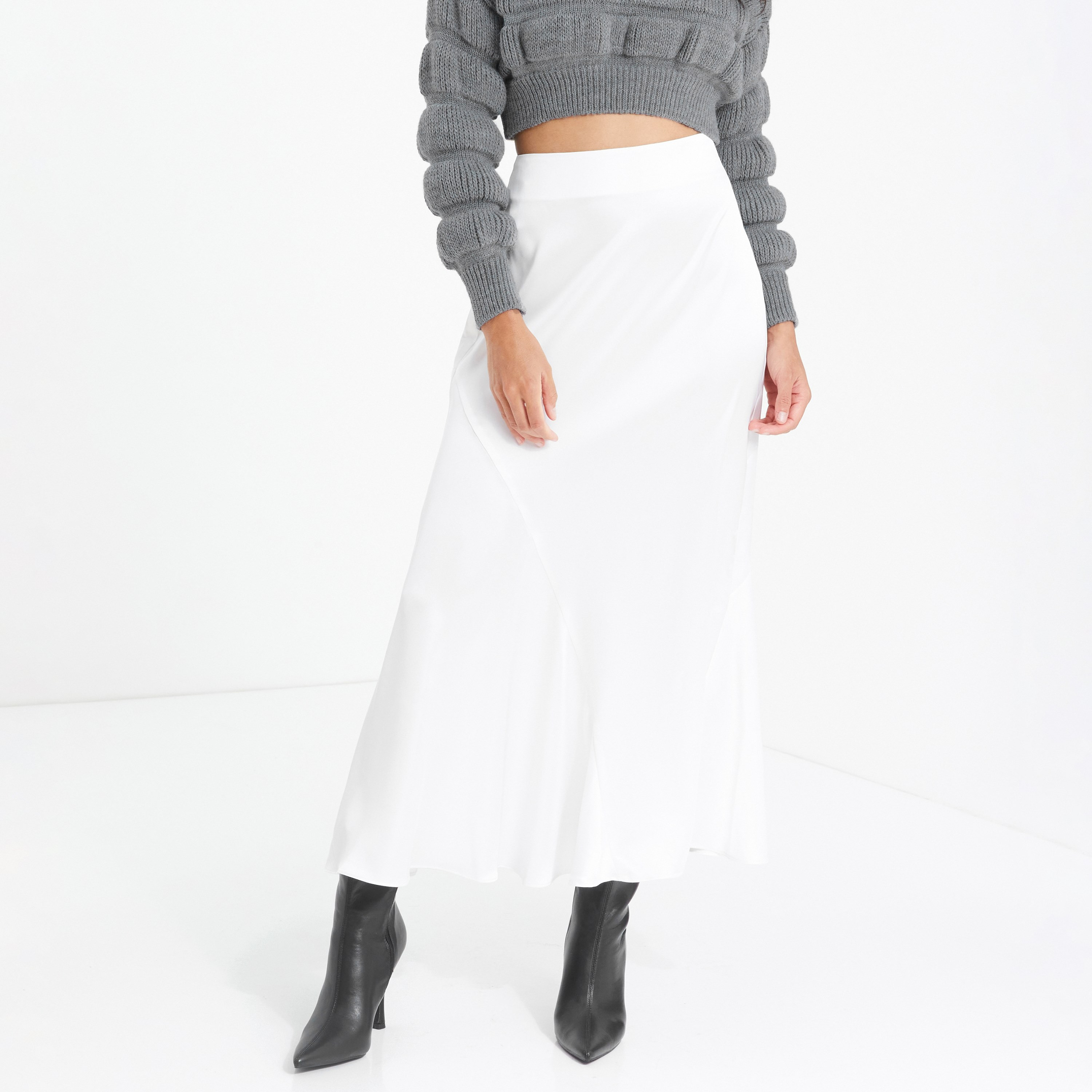 تنورة ماكسي مرتفعة الارتفاع مع درزات سادة من كويز-women-clothing-bottoms-skirts-image-1
