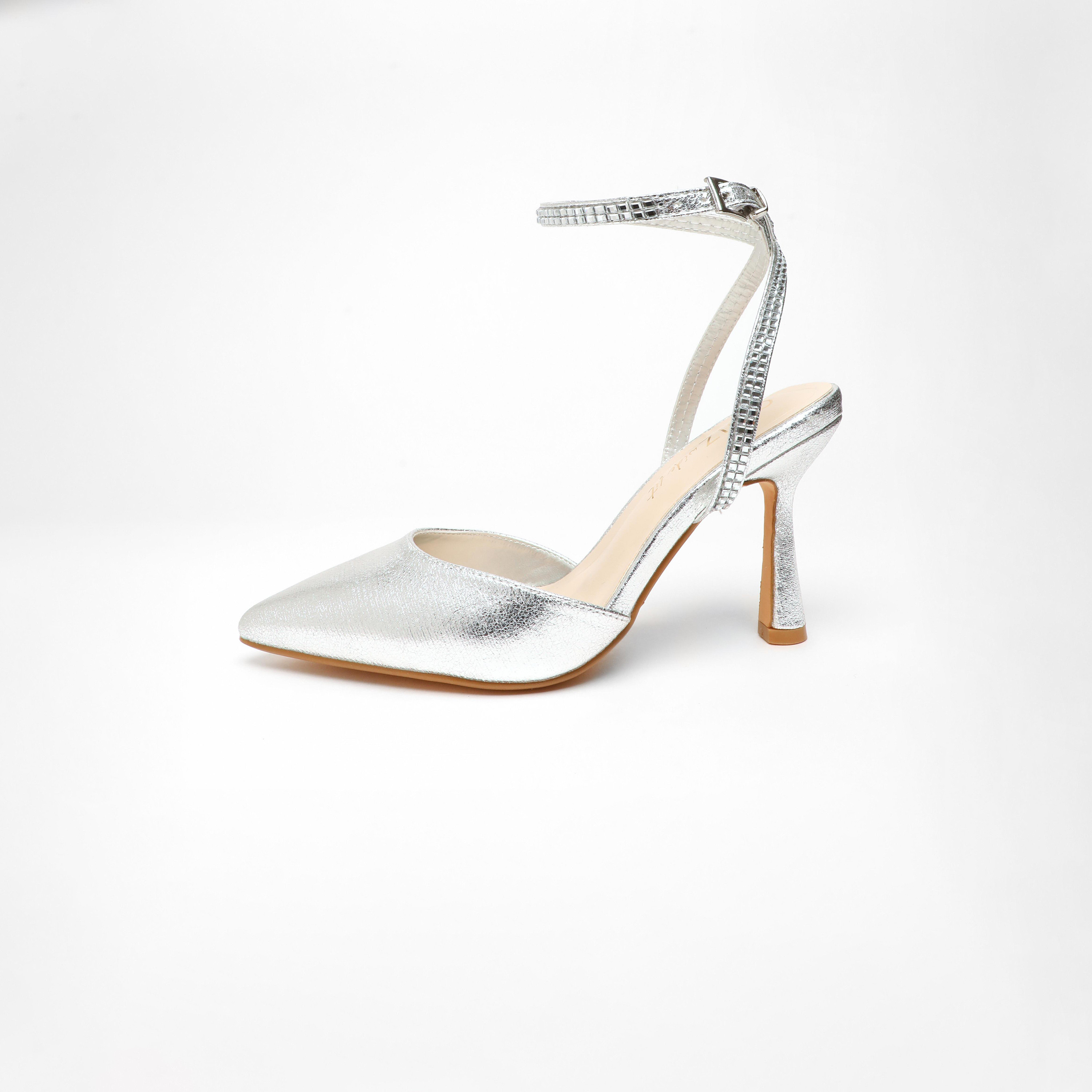 كويز- صندل نسائي بكعب منخفض وحزام بإبزيم | 00100041676-women-shoes-heels-image-5