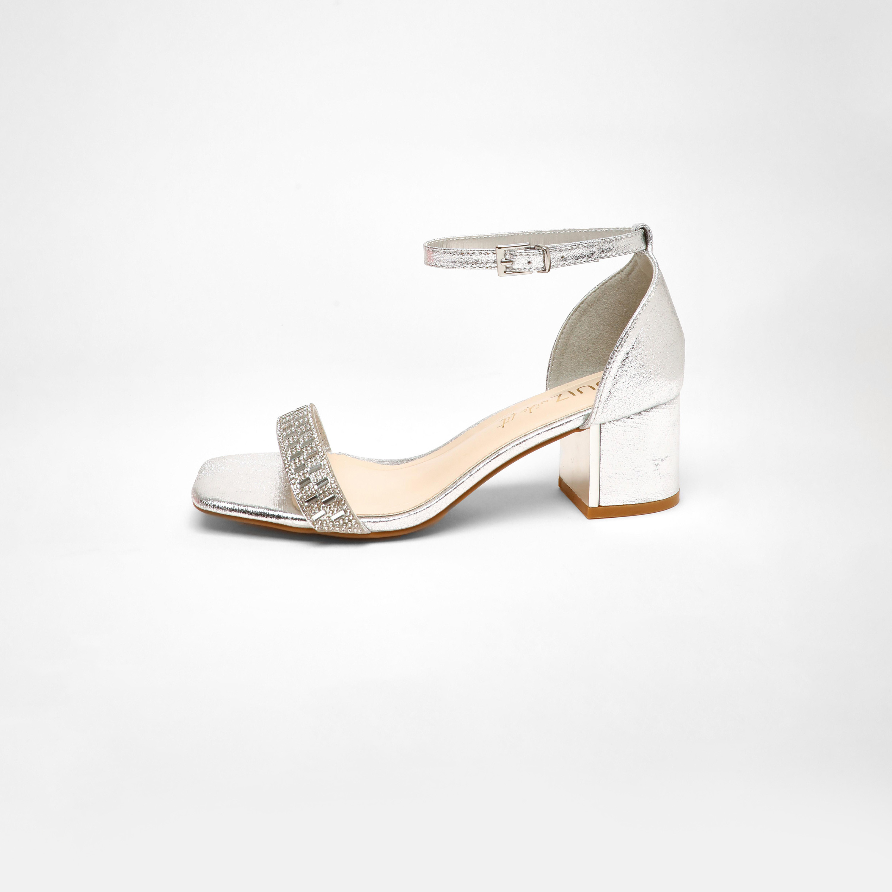 كويز- صندل نسائي بكعب عريض وحزام بإبزيم | 00100041692-women-shoes-heels-image-5