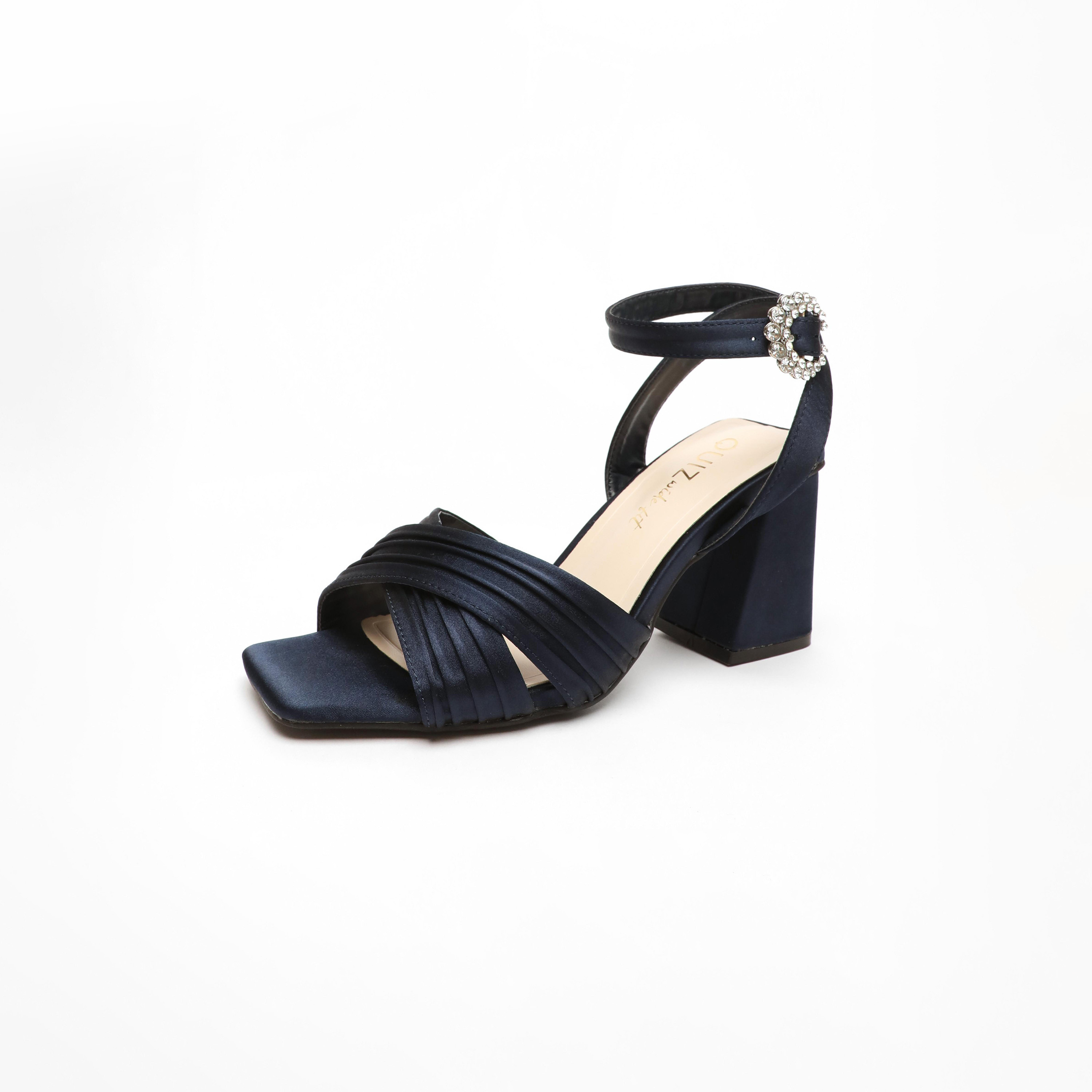 كويز- صندل نسائي بكعب عريض وحزام بإبزيم | 00100041716-women-shoes-heels-image-1