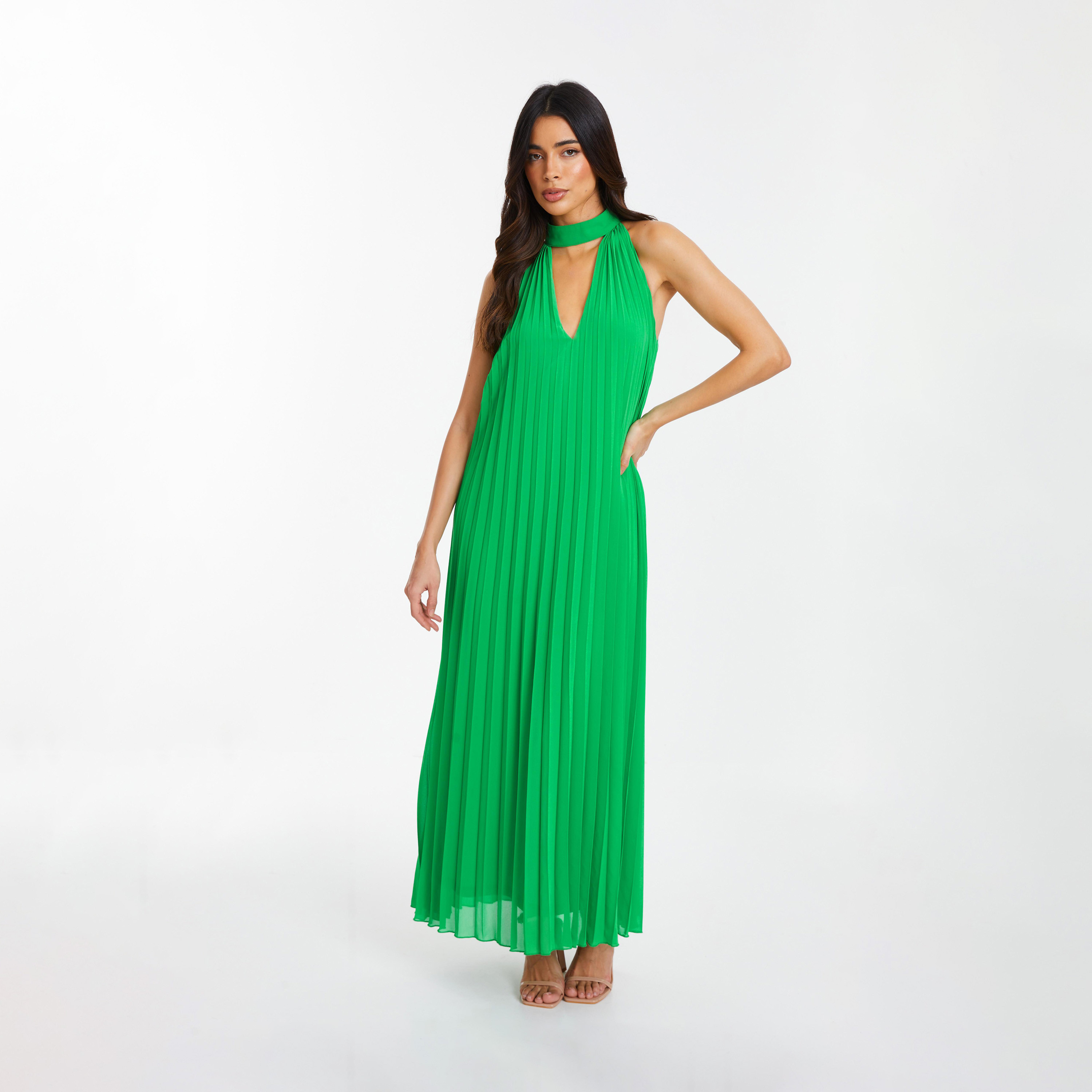 كويز- فستان سهرة طويل شيفون لون أخضر الفاتح ورقبة عالية-women-clothing-dresses-image-1