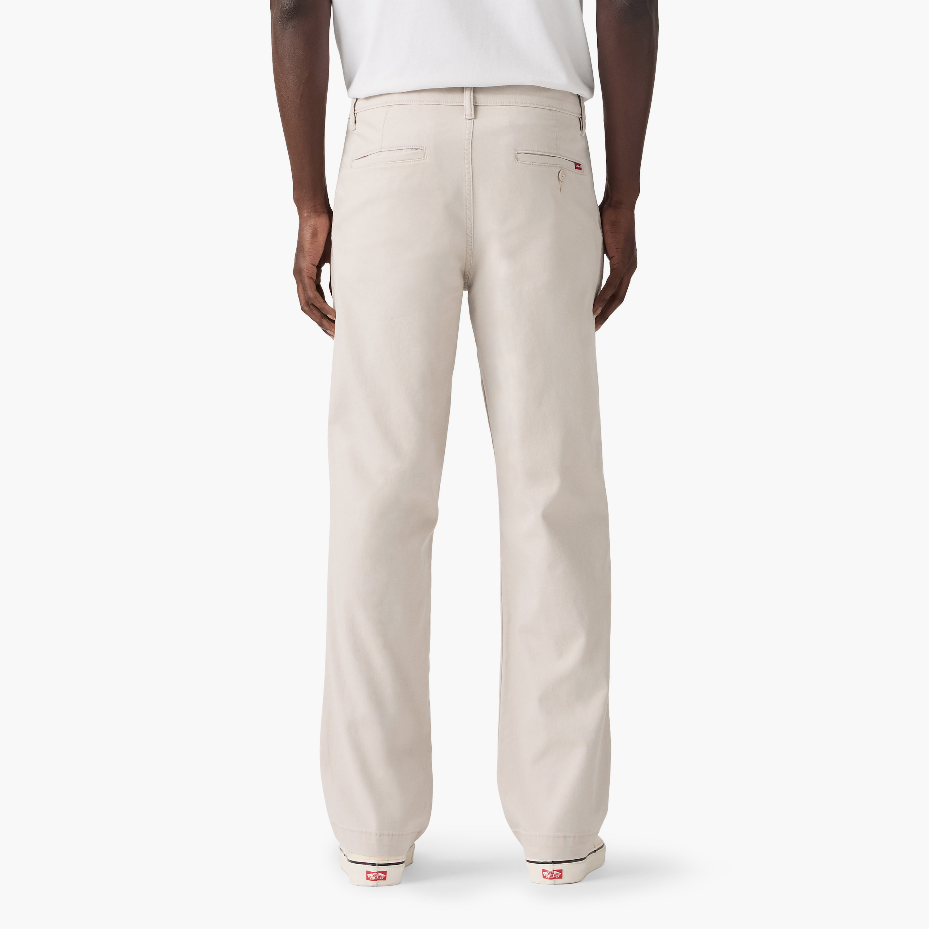 بنطال تشينو رجالي سادة بخصر متوسط وأزرار وسحاب من ليفايس-men-clothing-bottoms-trousersandchinos-chinos-image-3