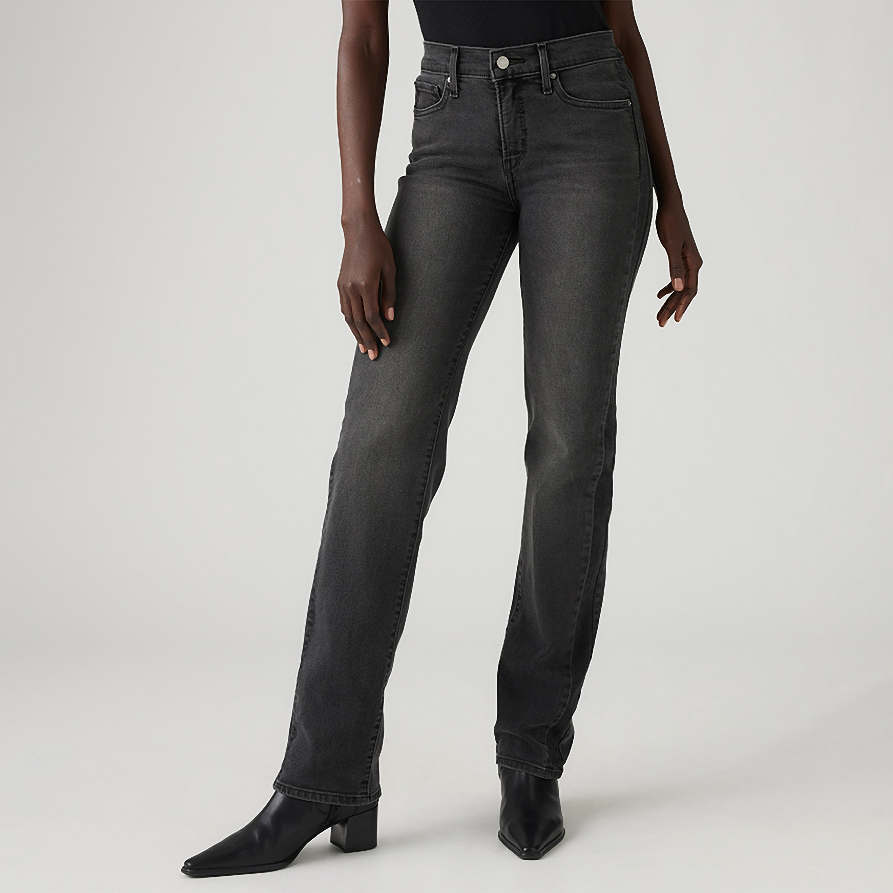 بنطلون جينز نسائي 314 بقصة مستقيمة وخمسة جيوب باللون الأسود مقاس 30 من ليفايس-women-clothing-bottoms-jeans-image-1