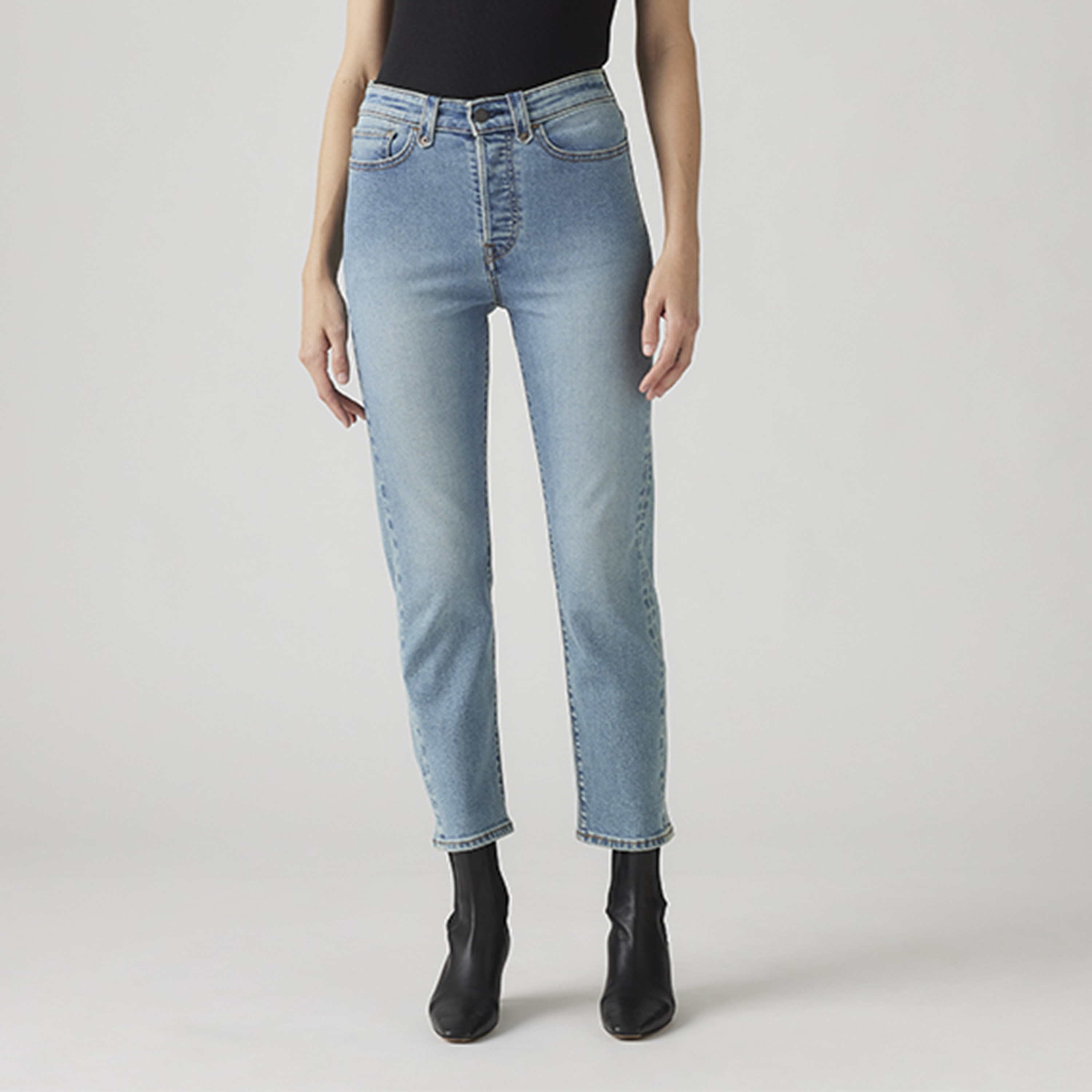 سروال جينز من ليفايس للنساء أزرق بخمسة جيوب، الطول الداخلي 28-women-clothing-bottoms-jeans-image-1