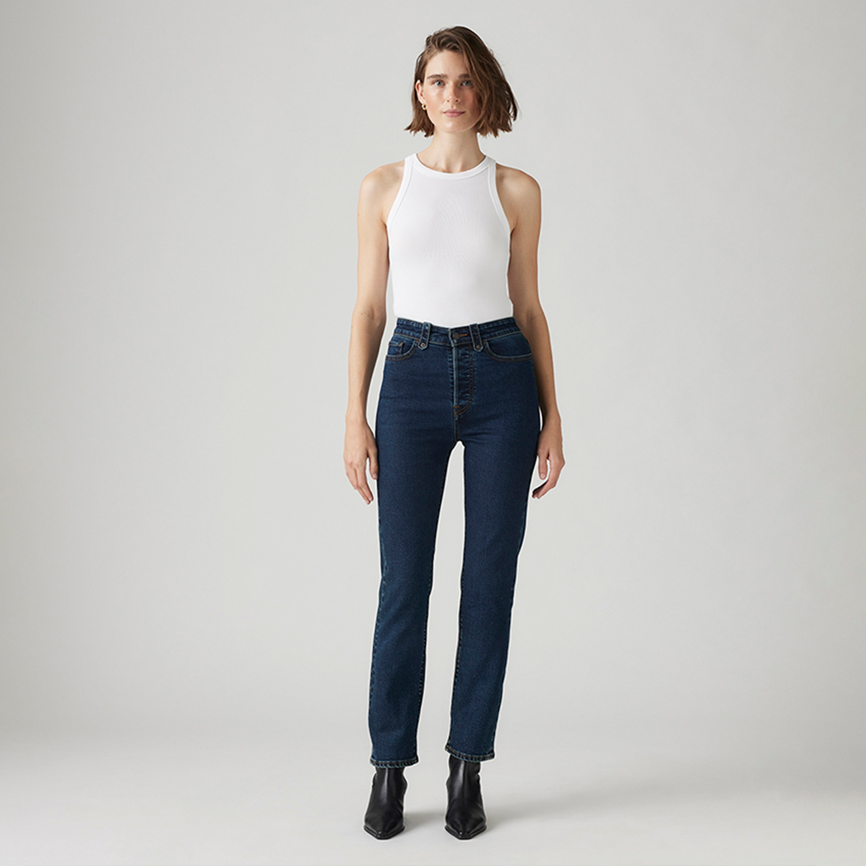 سروال جينز من ليفايس للنساء أزرق بخمسة جيوب، الطول الداخلي 28-women-clothing-bottoms-jeans-image-2