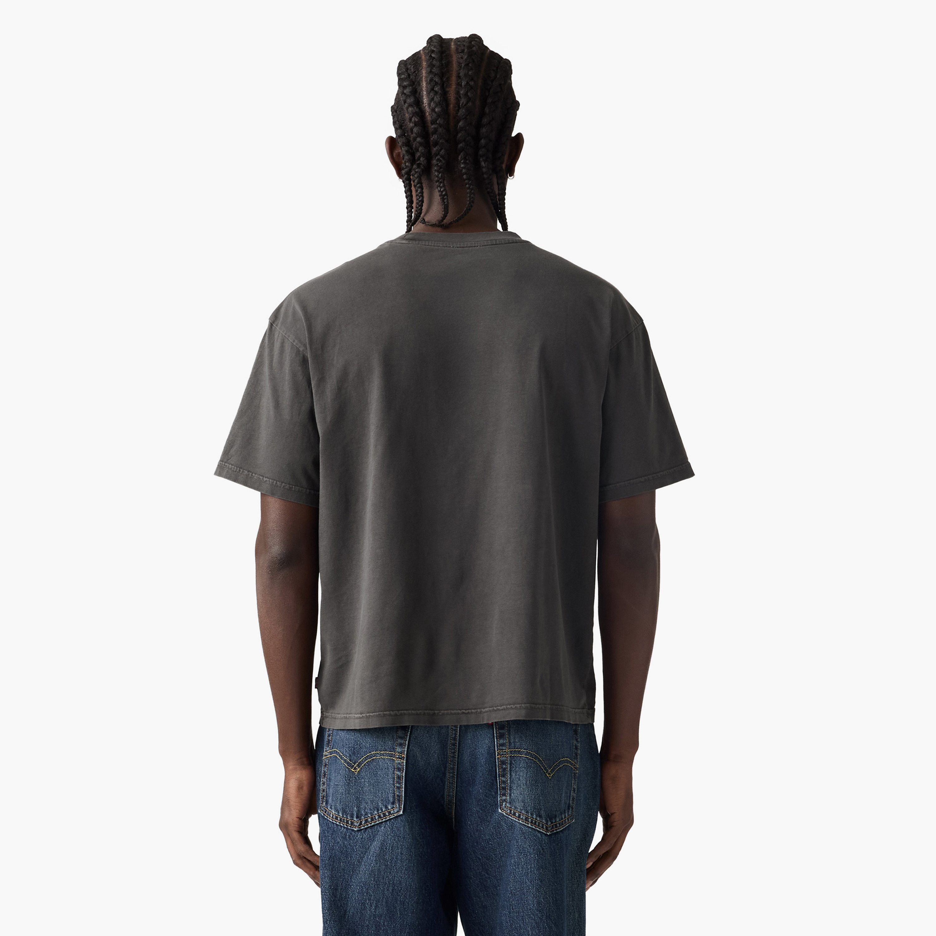 تي شيرت رجالي سادة بياقة دائرية وأكمام قصيرة من ليفايس-men-clothing-tshirtsandpolos-tshirts-image-4