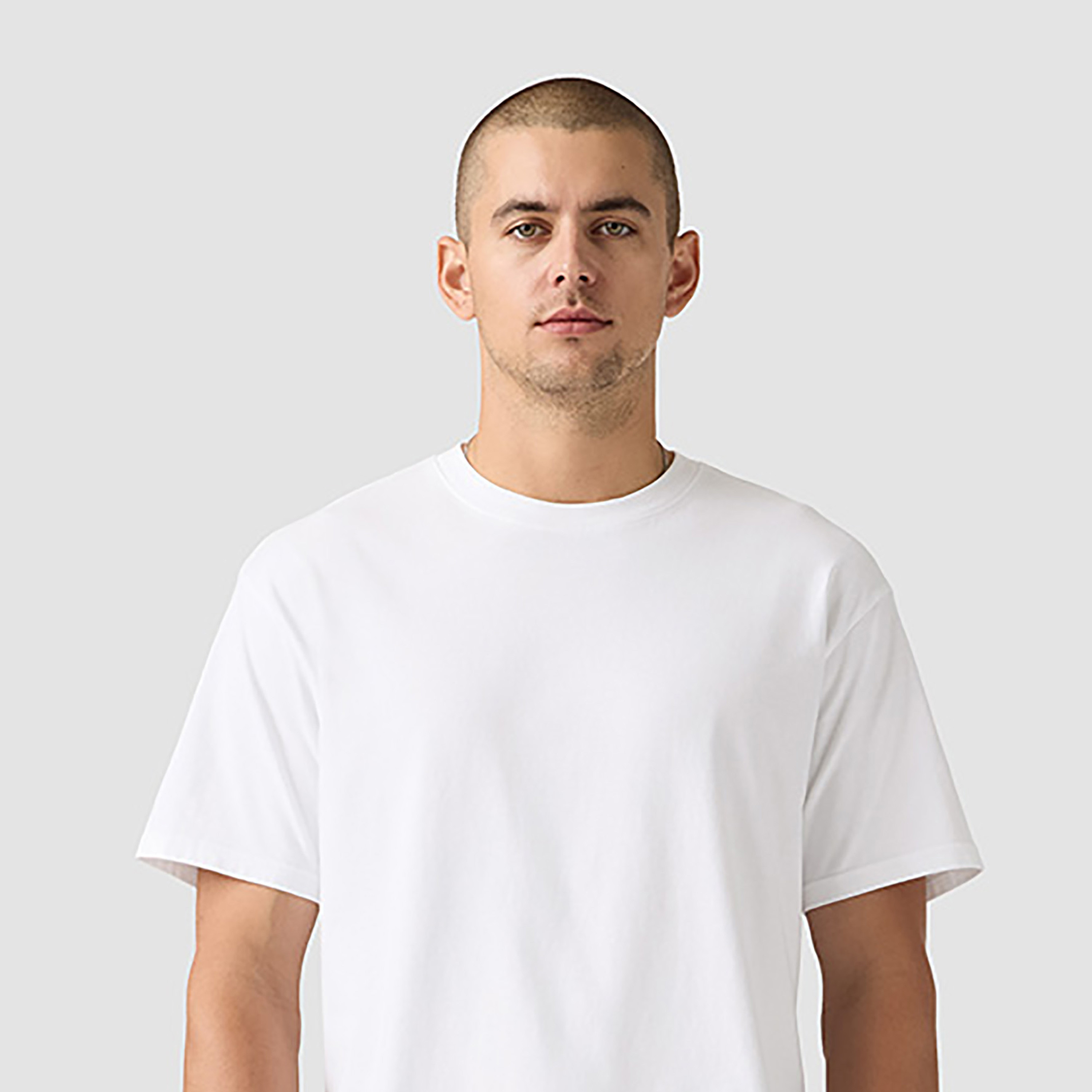 تي شيرت رجالي سادة بياقة دائرية وأكمام قصيرة من ليفايس-men-clothing-tshirtsandpolos-tshirts-image-3