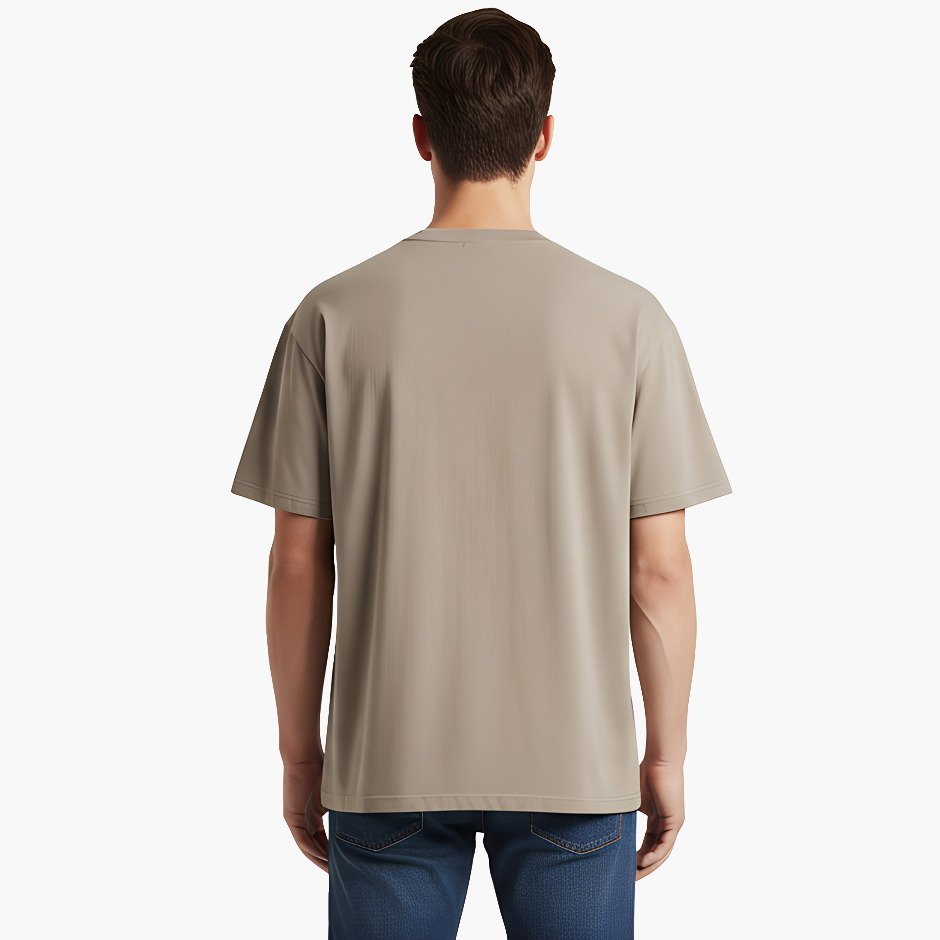 تي شيرت رجالي بأكمام قصيرة وياقة دائرية وشعار من ليفايس-men-clothing-tshirtsandpolos-tshirts-image-4