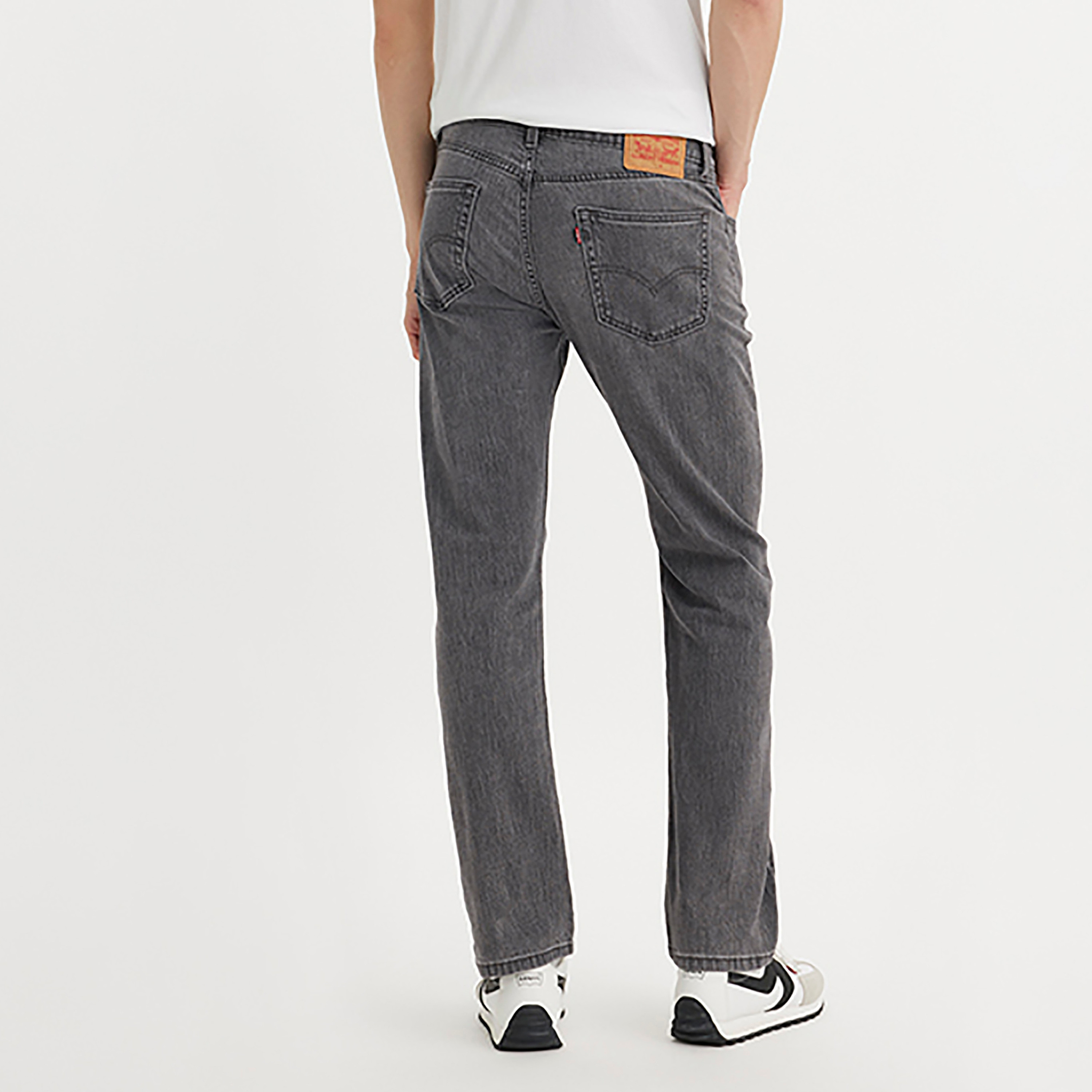 بنطال جينز Levi's 505 بقصة مستقيمة باللون الرمادي و5 جيوب-men-clothing-bottoms-jeans-image-1