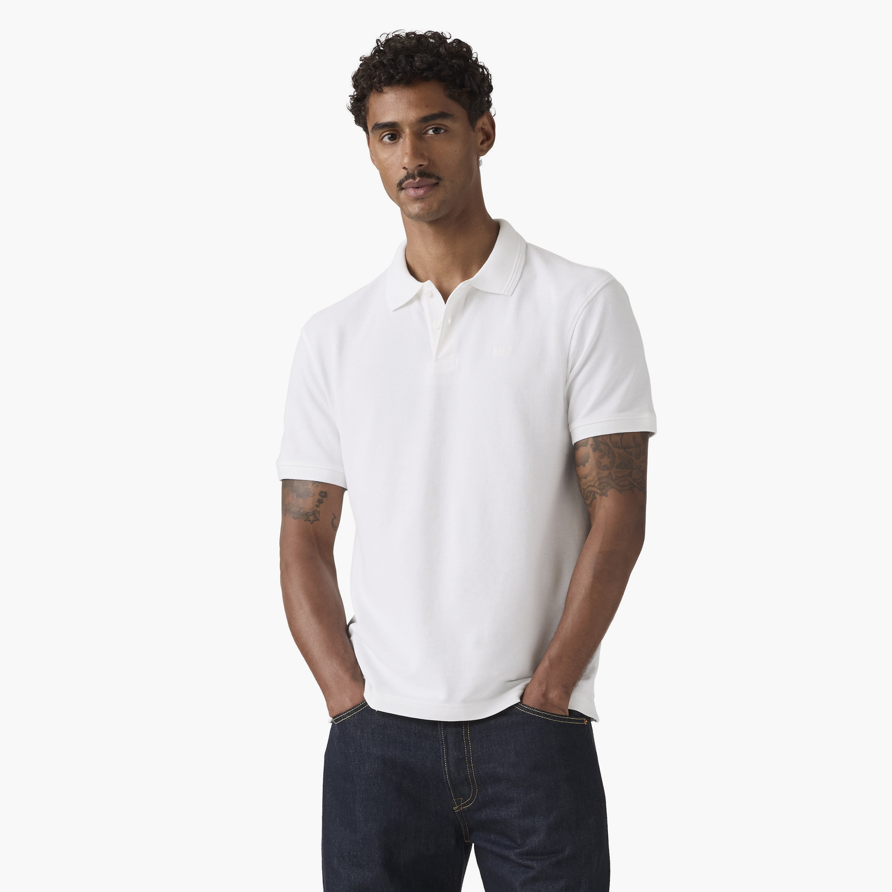 تي شيرت بولو رجالي سادة بأكمام قصيرة وياقة من ليفايس-men-clothing-tshirtsandpolos-polos-image-1