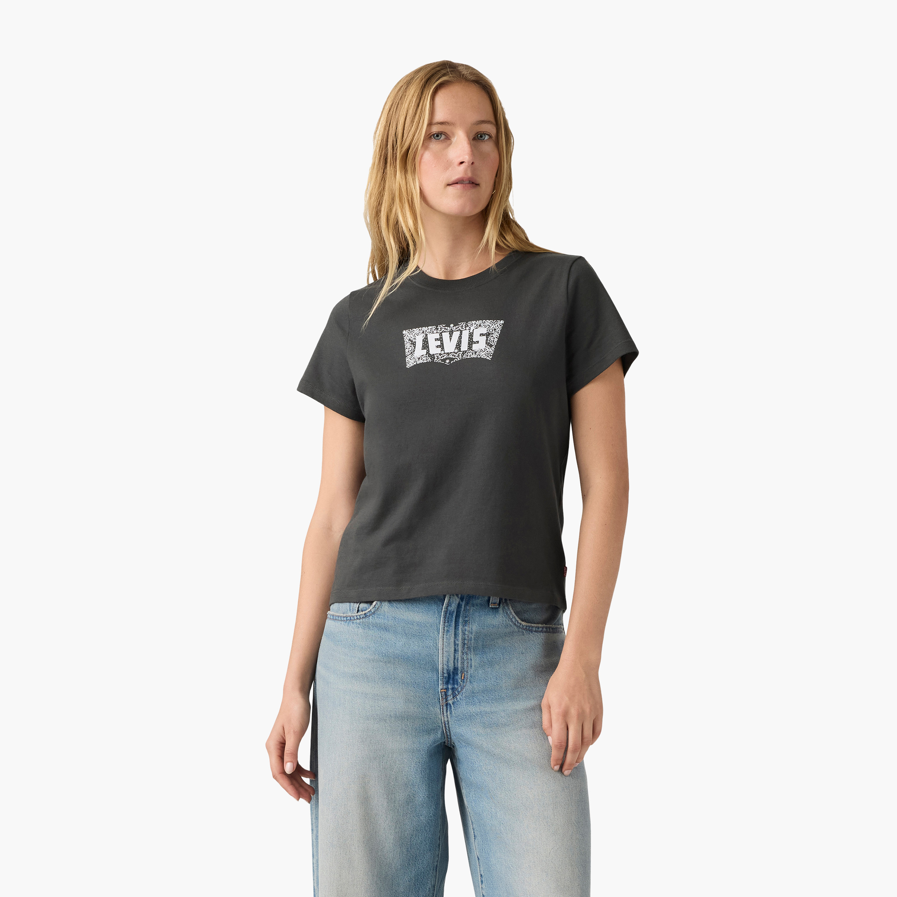 Levi's Graphic Print Crew Neck Short Sleeves Women's T-Shirt-women-clothing-tshirts-image-1